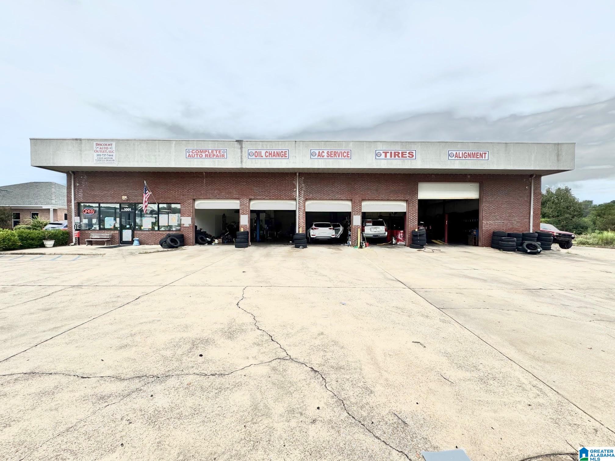 Photo 1 of 9 — 1001 MALLY STREET, TUSCALOOSA, AL 35405