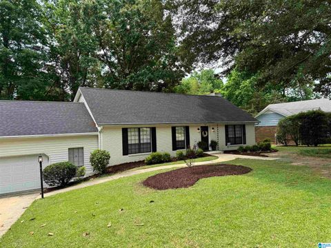 1703 RUSHTON STREET GARDENDALE AL 35071