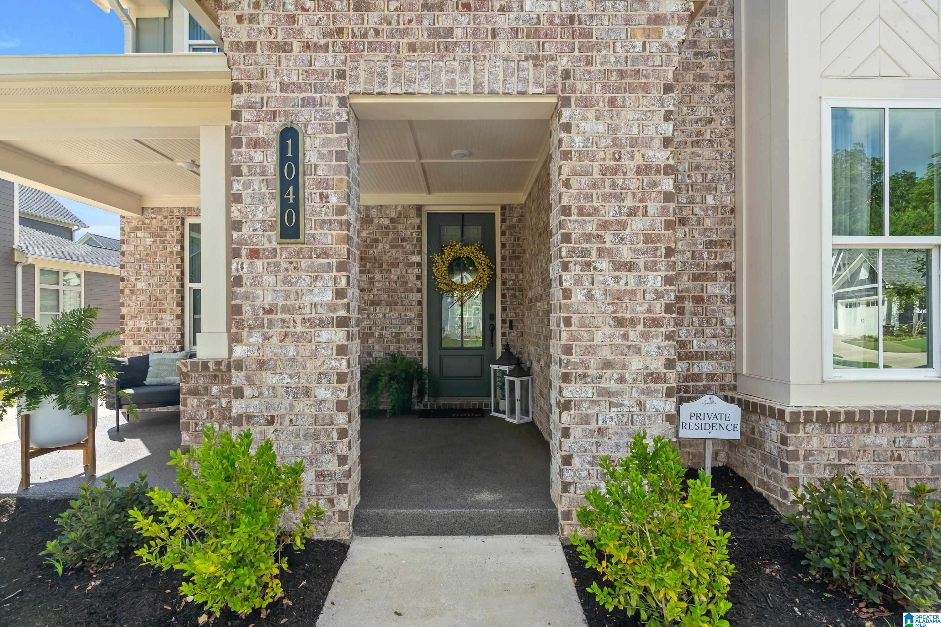 1040 CLIFTON ROAD
