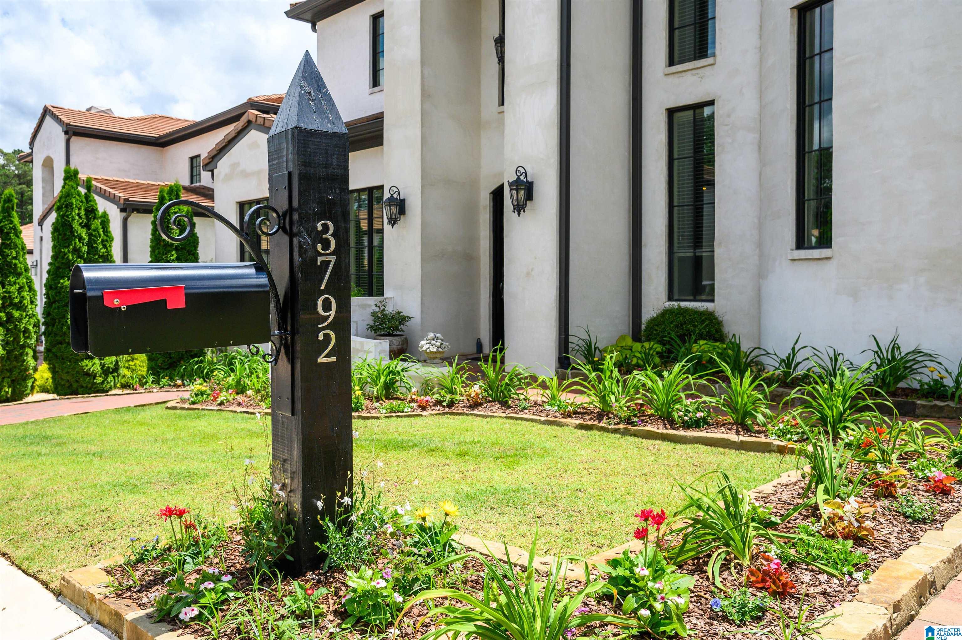 3792 VILLA DRIVE