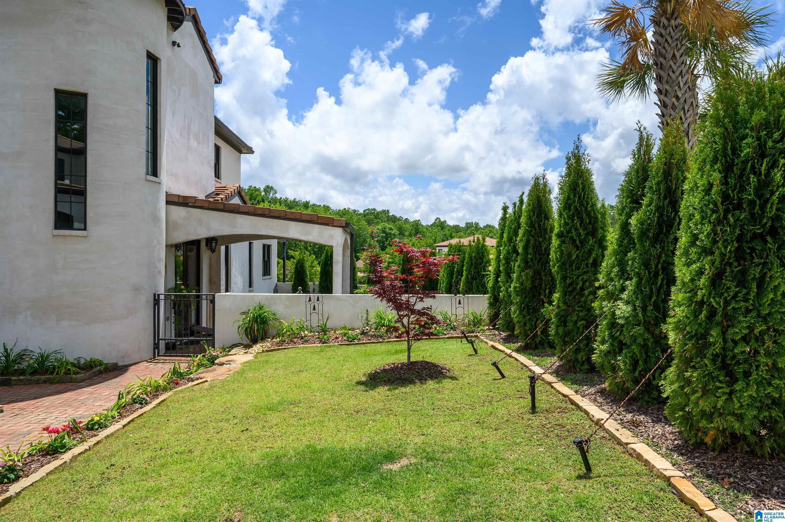 3792 VILLA DRIVE