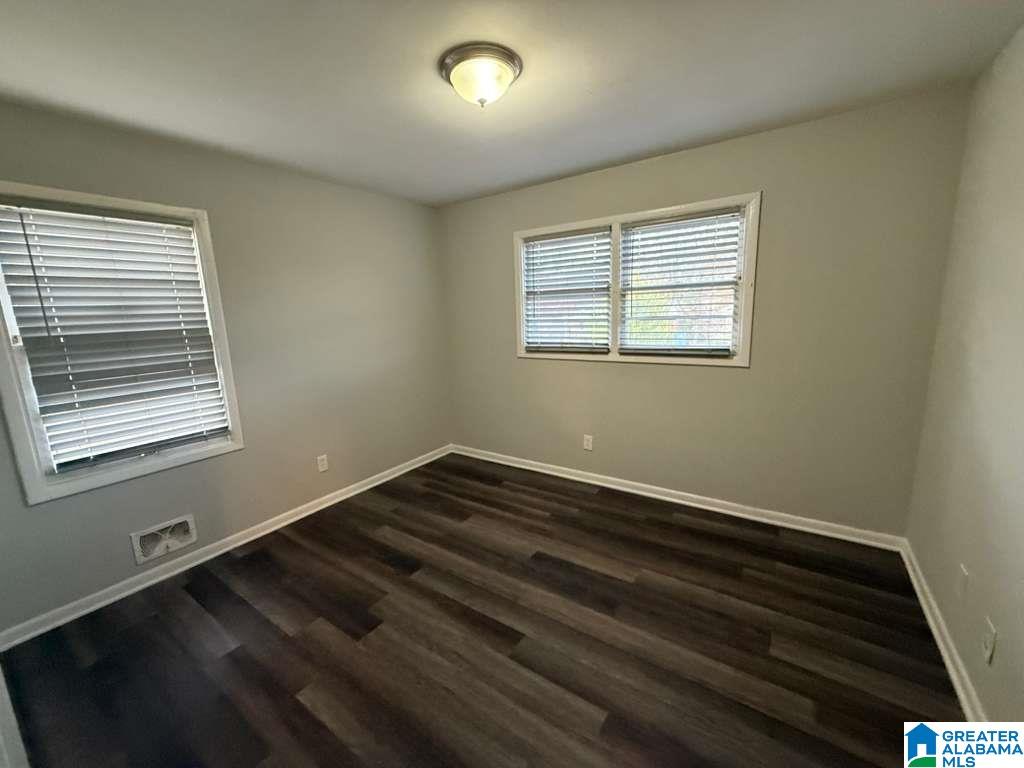 1525 MATT LEONARD DRIVE SW