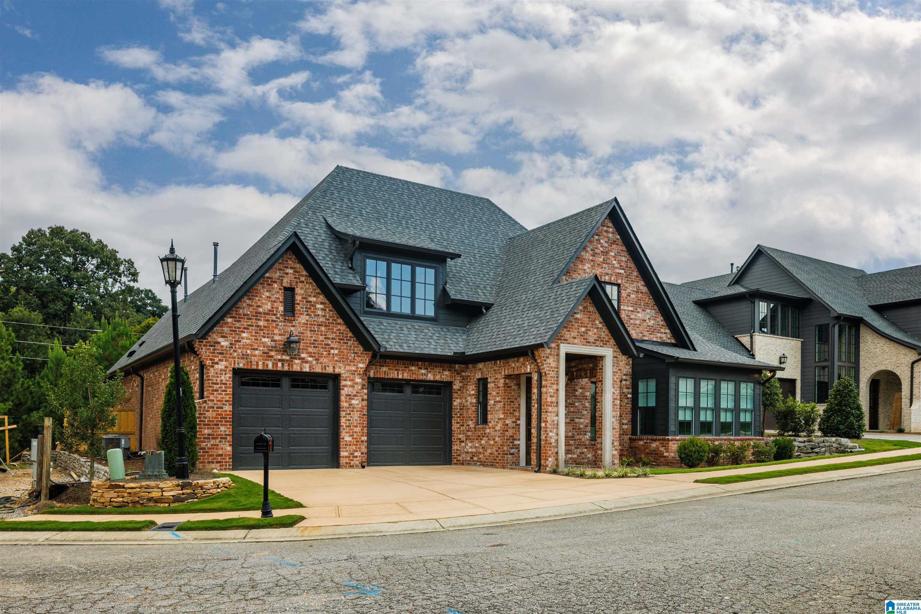 3308 SOUTHBEND CIRCLE
