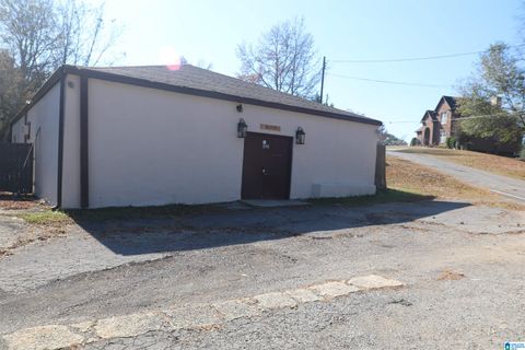 3077 WHITES CHAPEL PARKWAY TRUSSVILLE AL 35173