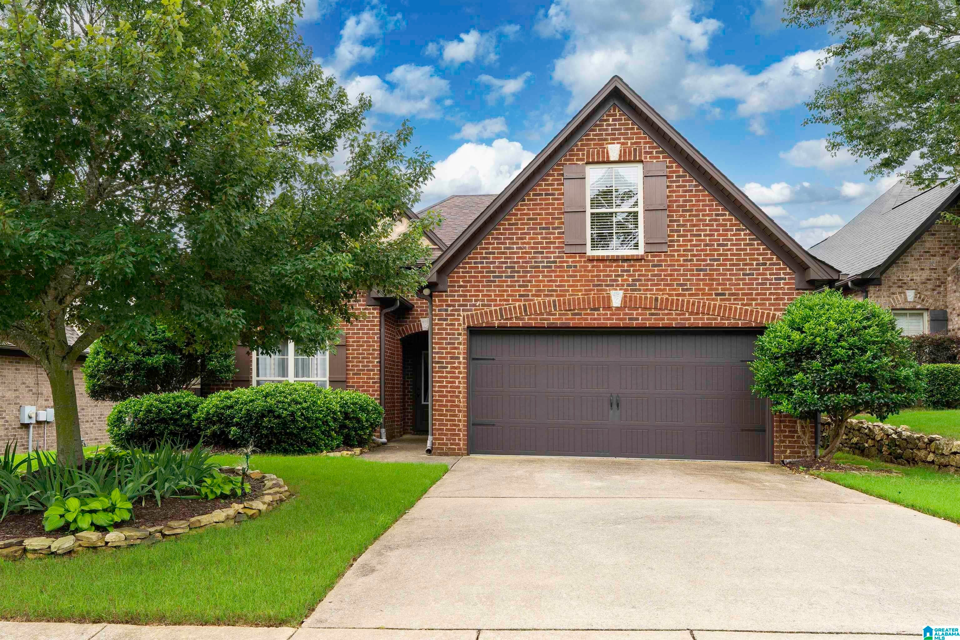 Photo 1 of 30 — 6021 MOUNTAIN VIEW TRACE, TRUSSVILLE, AL 35173