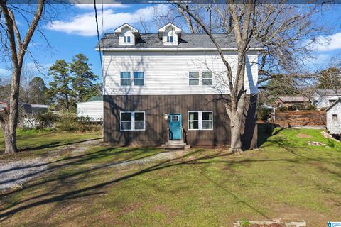 301 WISTERIA STREET WEST BLOCTON AL 35184