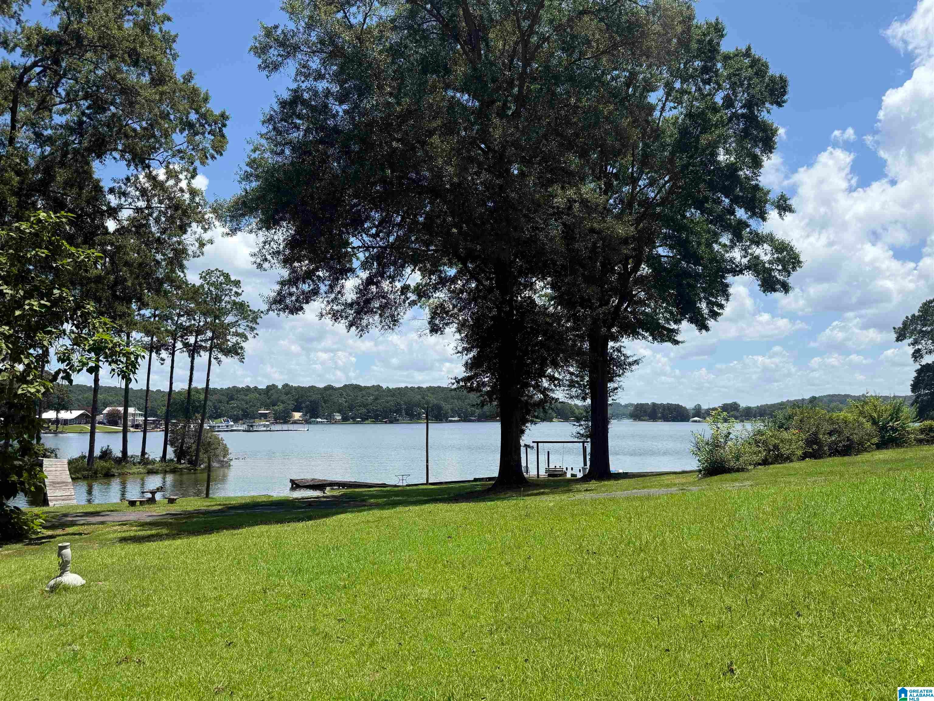 105 RIVERCREST LANE