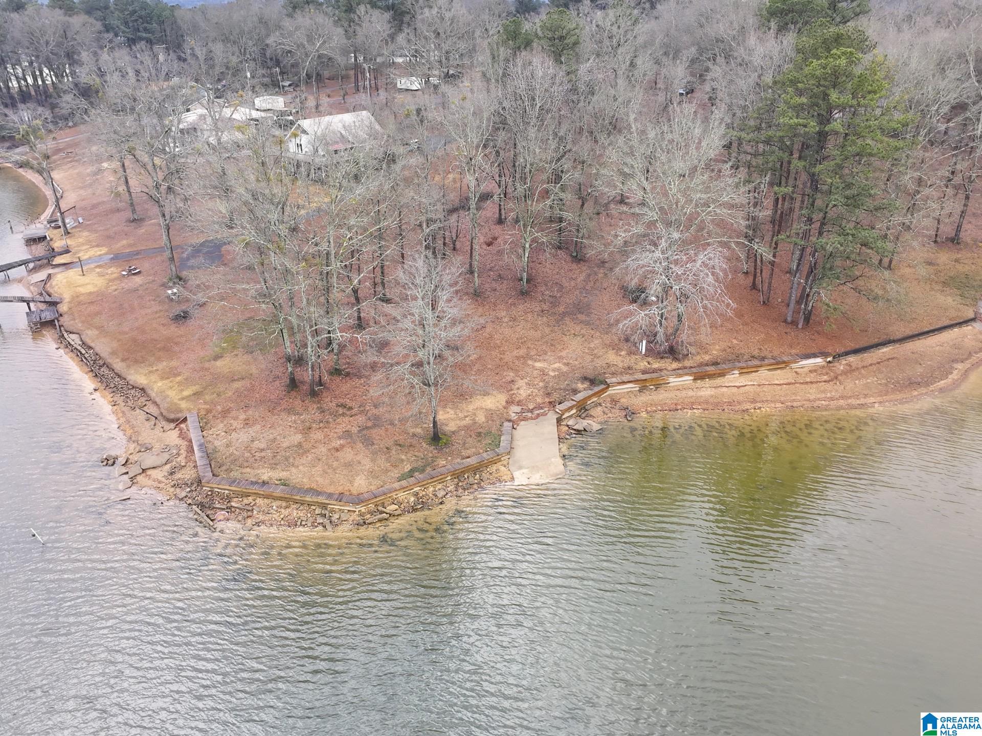 105 RIVERCREST LANE