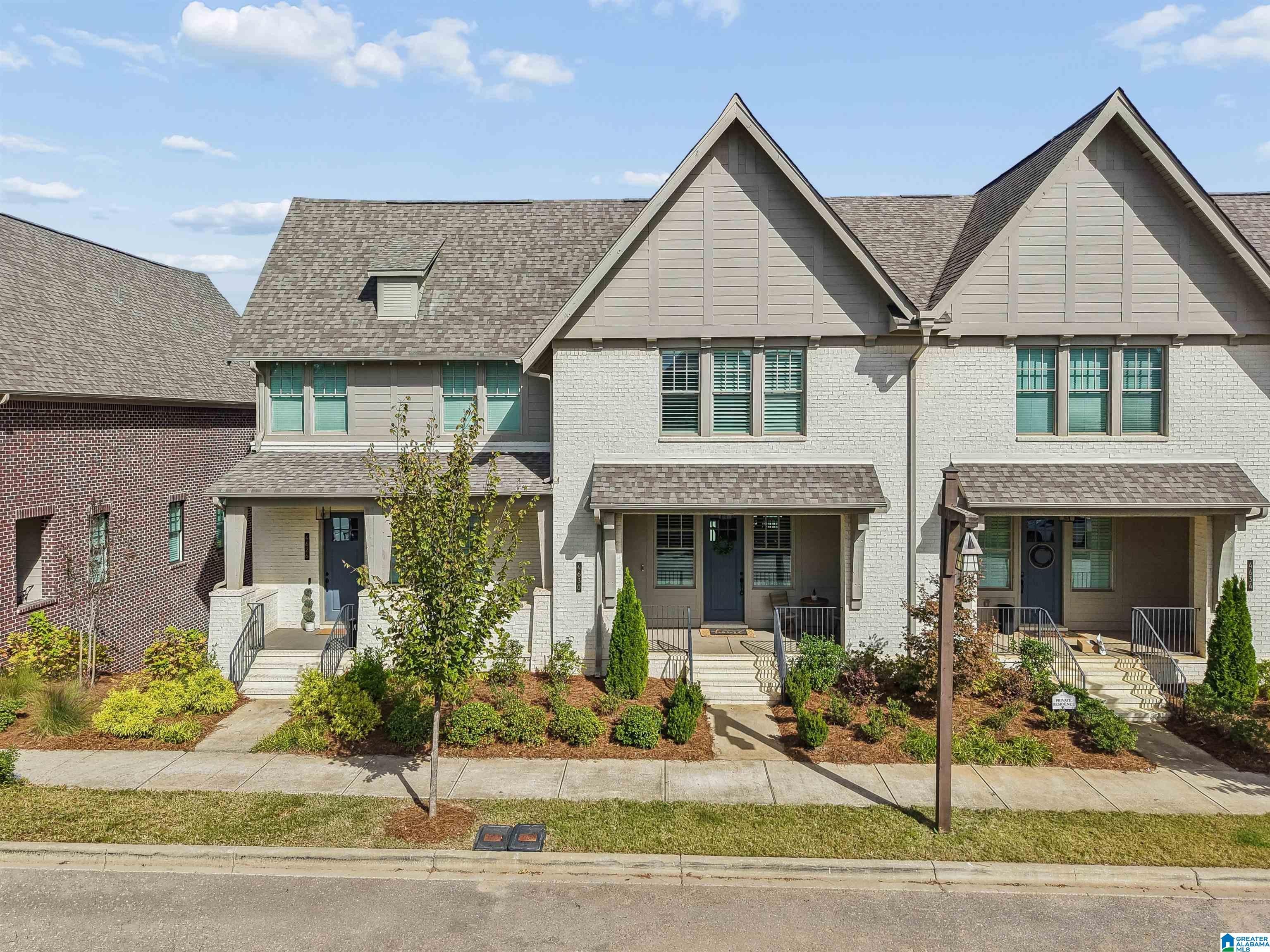 4630 EVERLEE PARKWAY