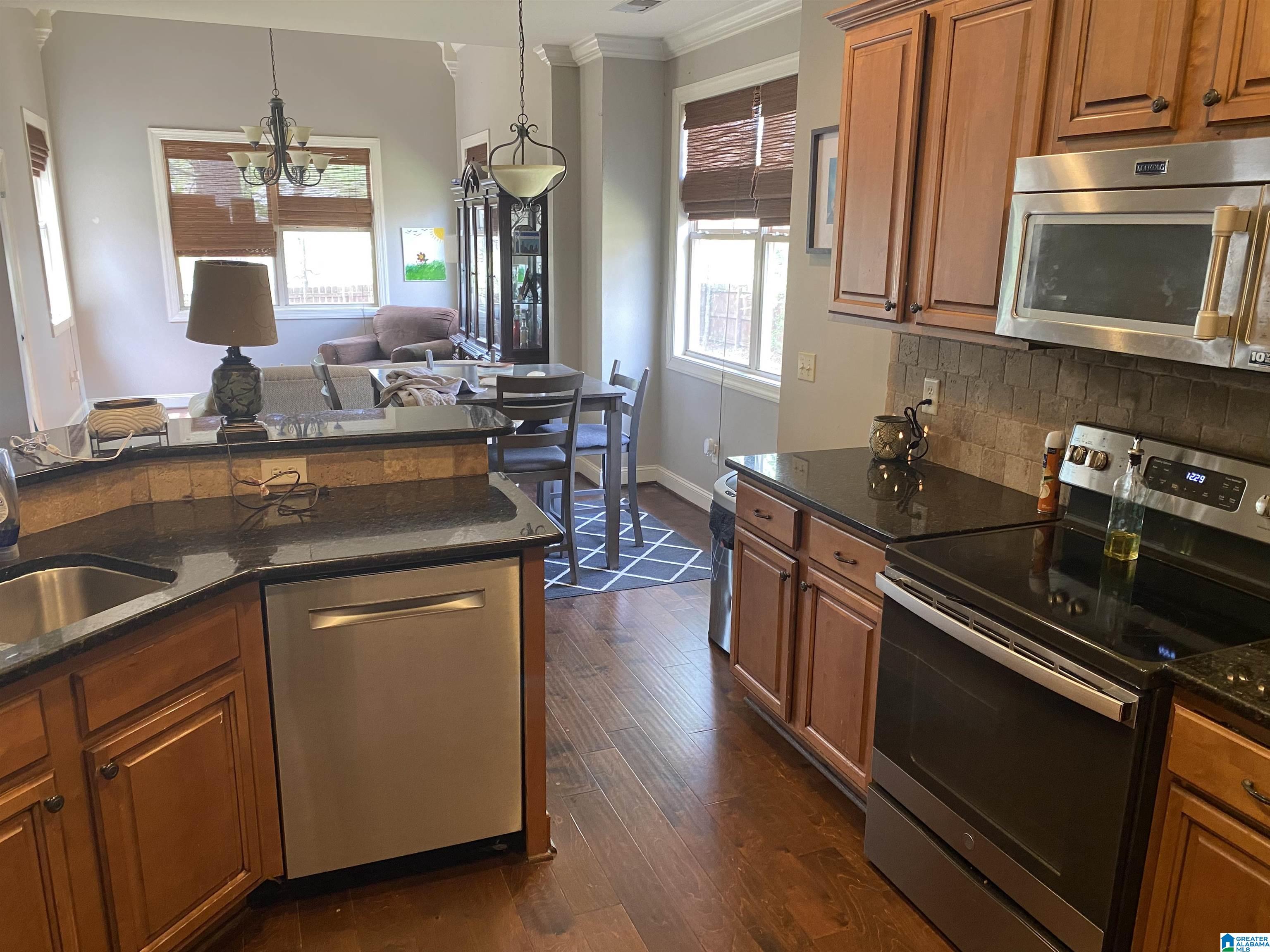 105 WILLOW LAKE LANE