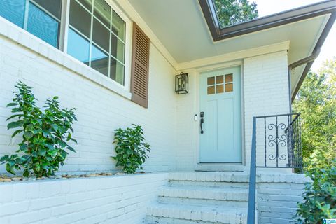 1905 OLD CREEK TRAIL VESTAVIA HILLS AL 35216