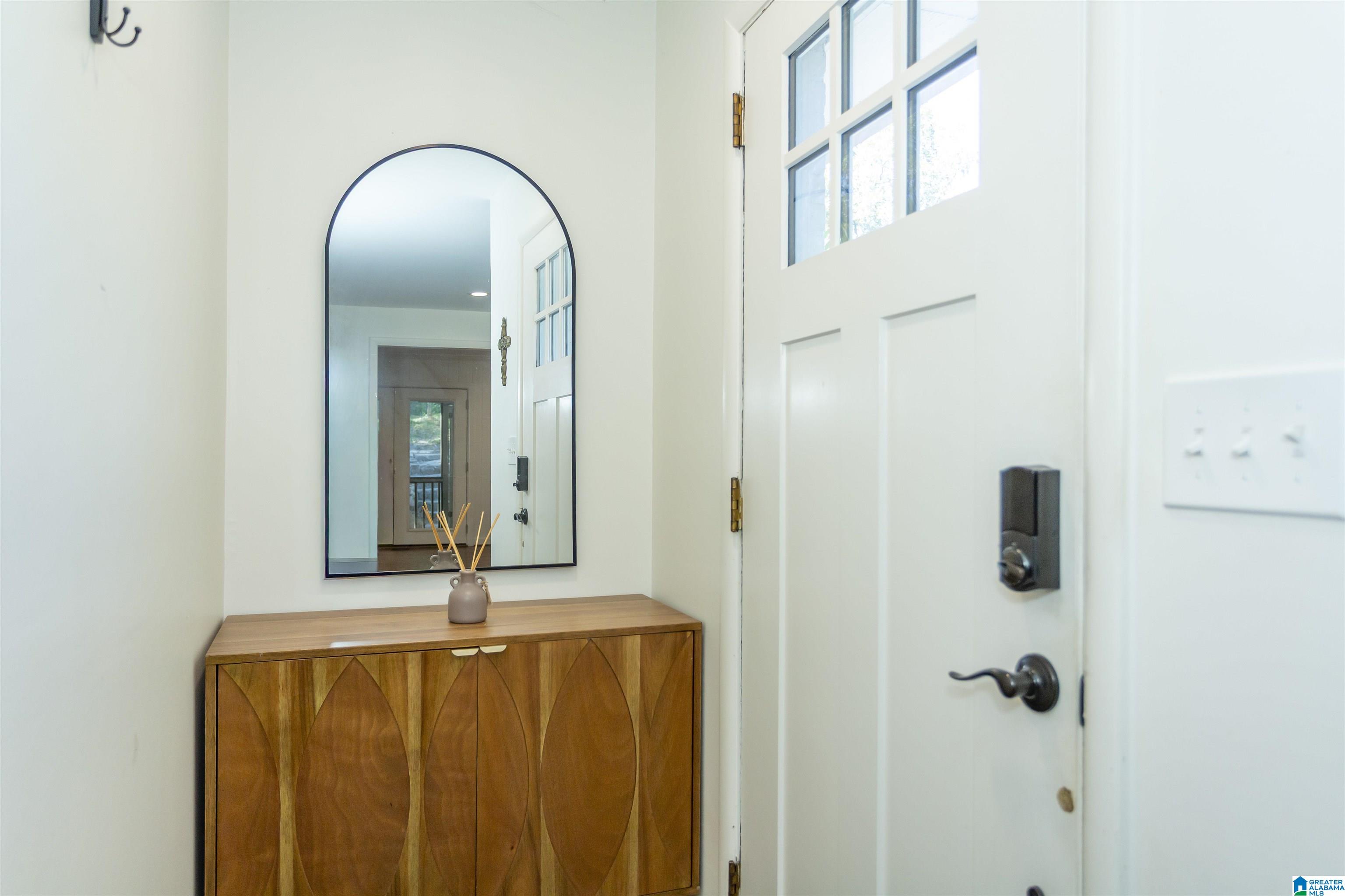 1905 OLD CREEK TRAIL