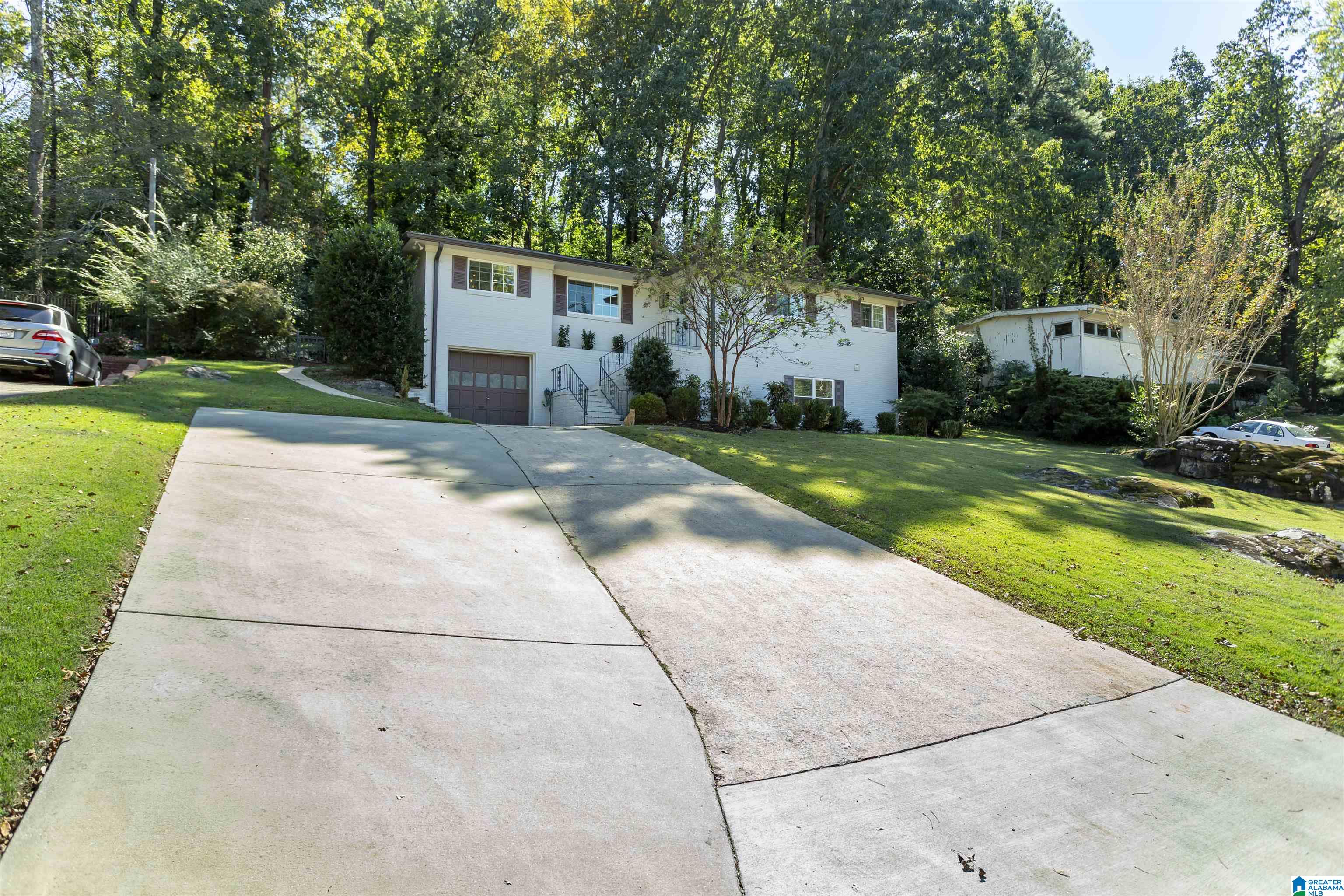 1905 OLD CREEK TRAIL