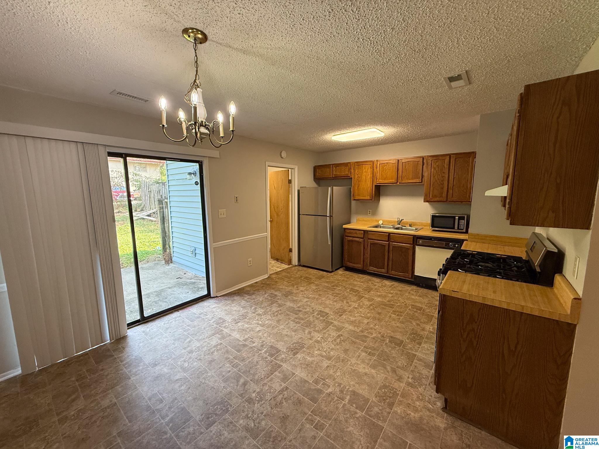 1937 SPRINGLAKE COURT