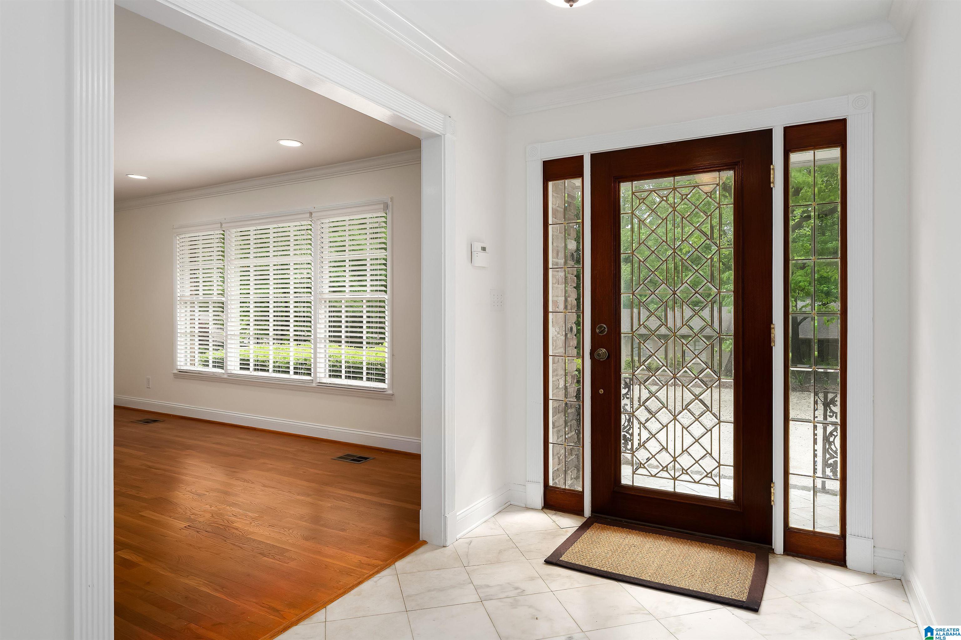 2237 ROYAL CREST DRIVE