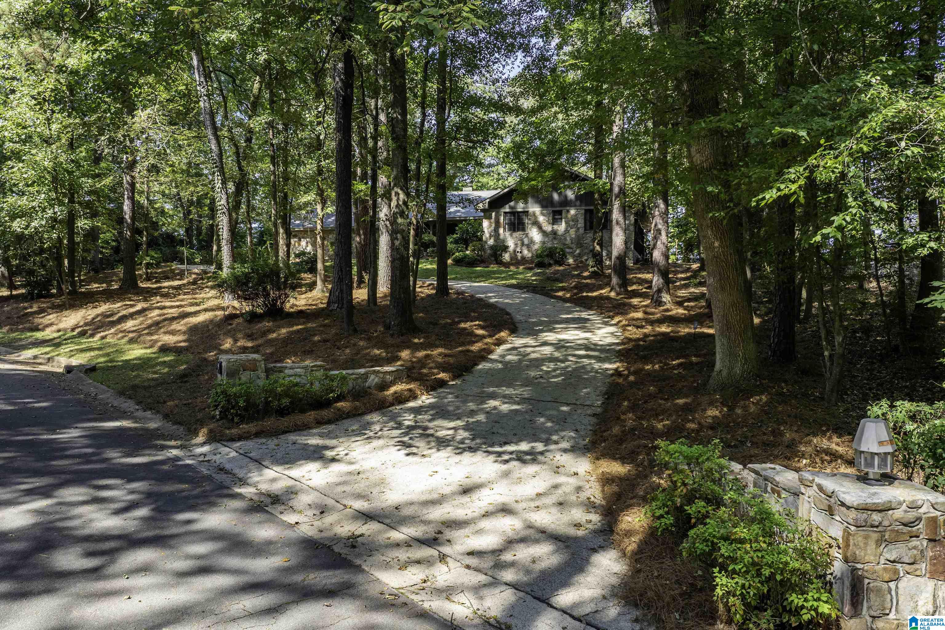 3820 RIVER VIEW DRIVE