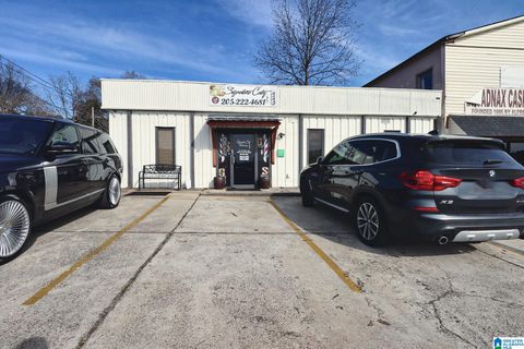 903 WARRIOR RIVER ROAD HUEYTOWN AL 35023