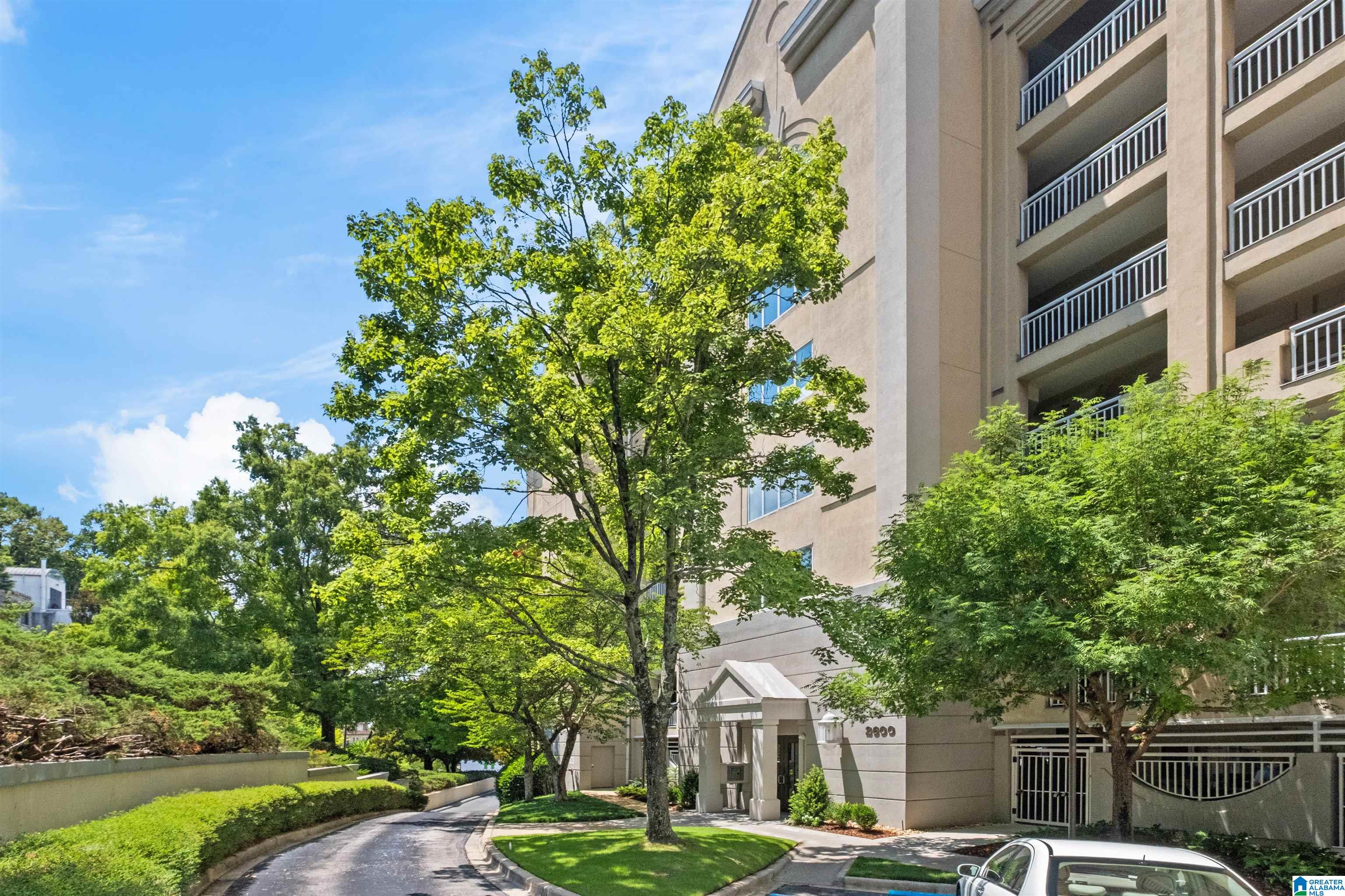 2600 ARLINGTON AVENUE S 68