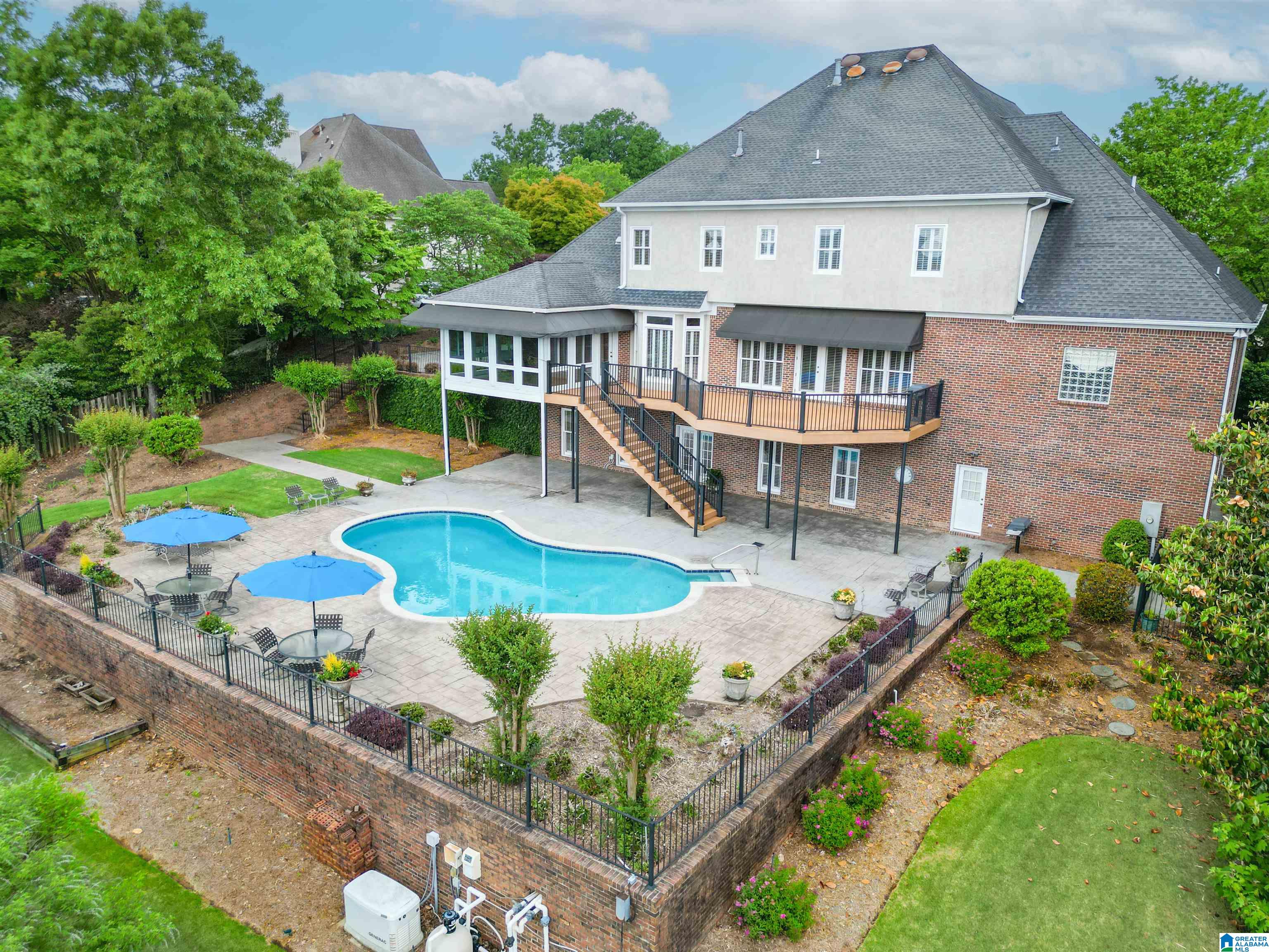 2076 BROOK HIGHLAND RIDGE