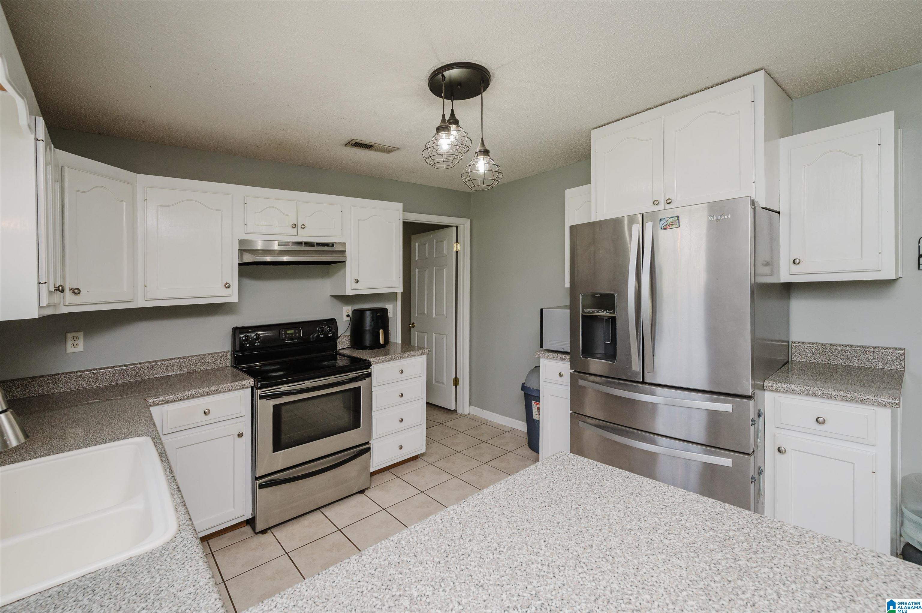 2511 BLACK ROAD