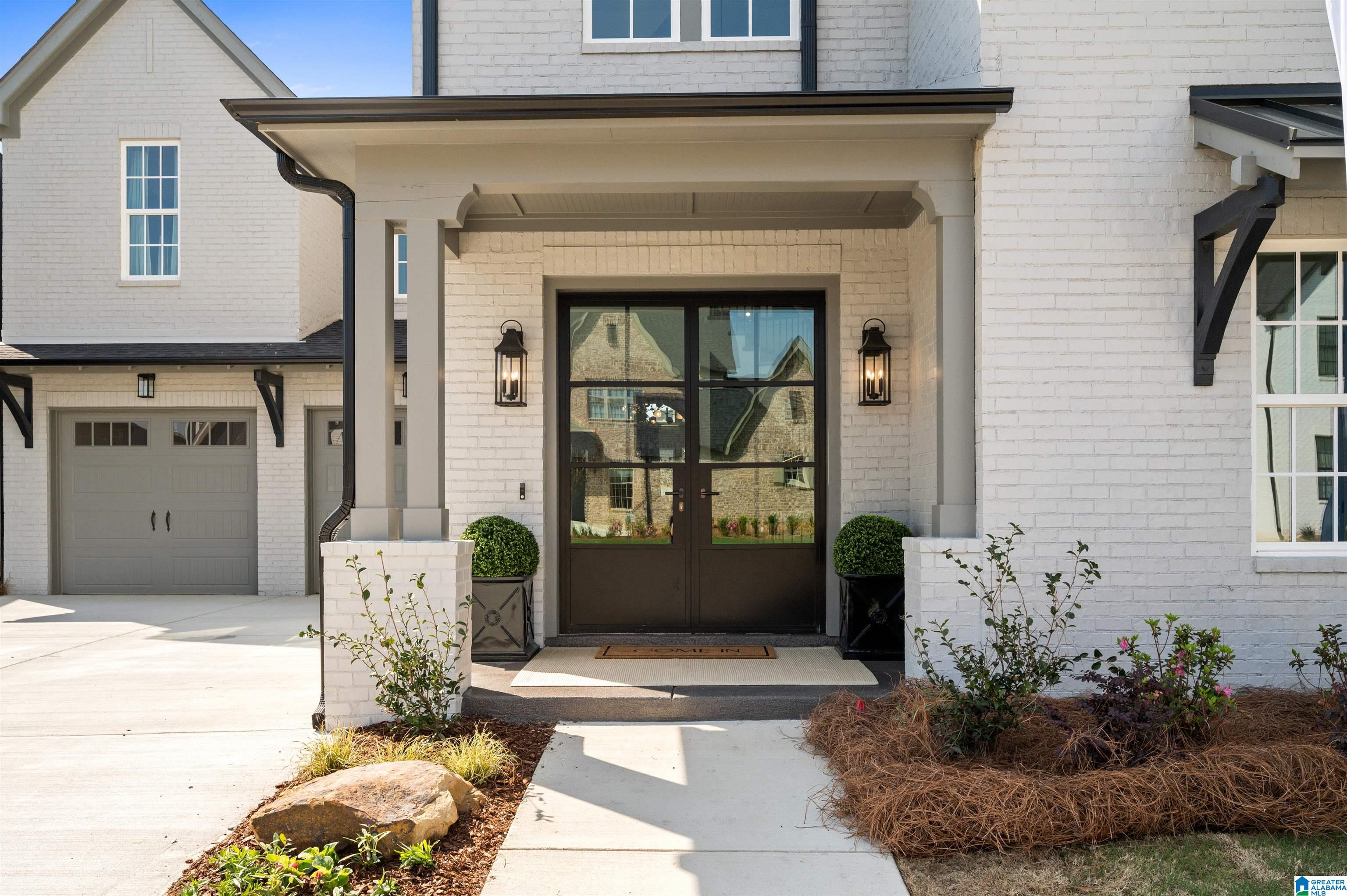 1632 SKYE PASS