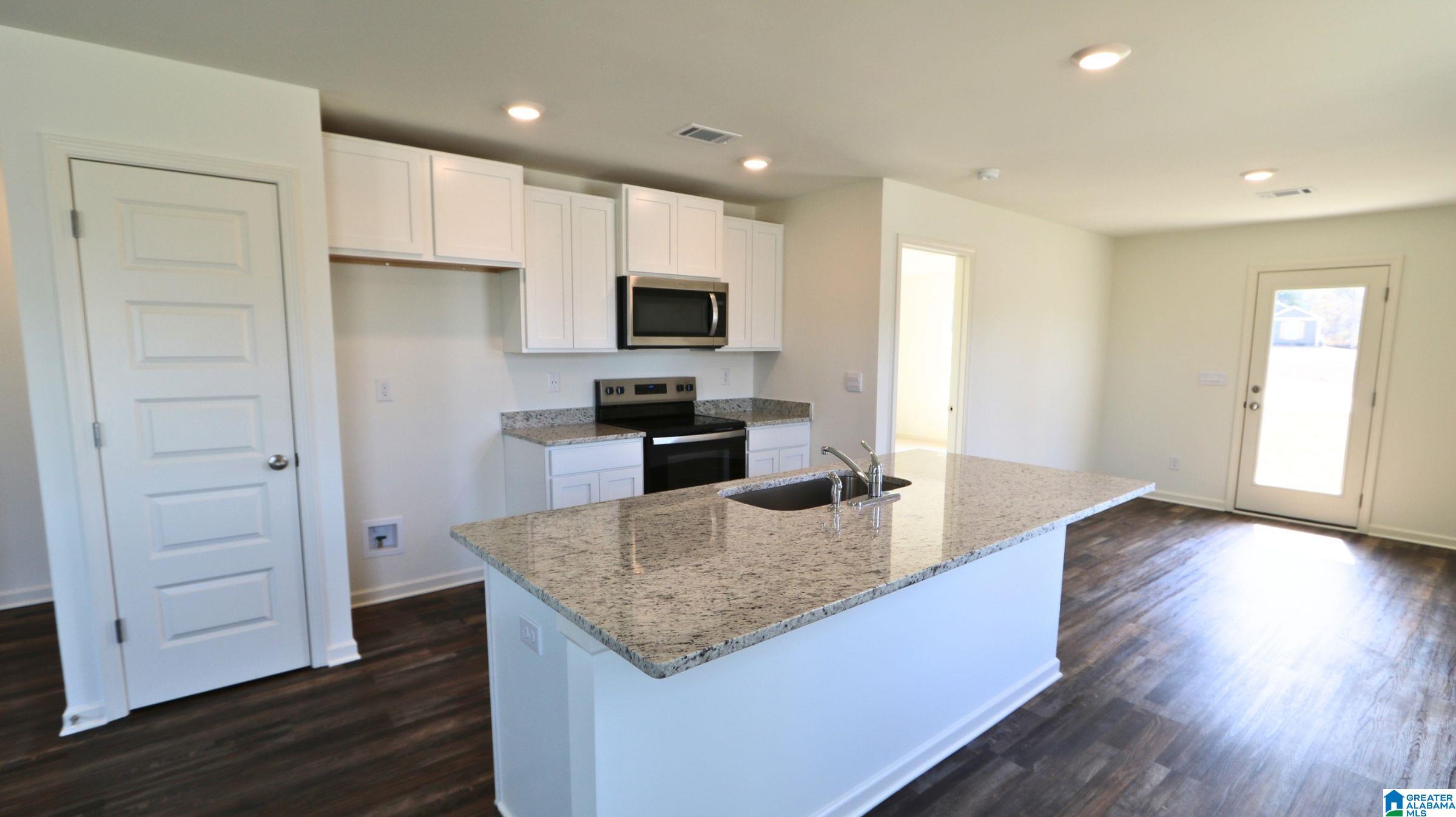 3867 HERITAGE CREST DRIVE