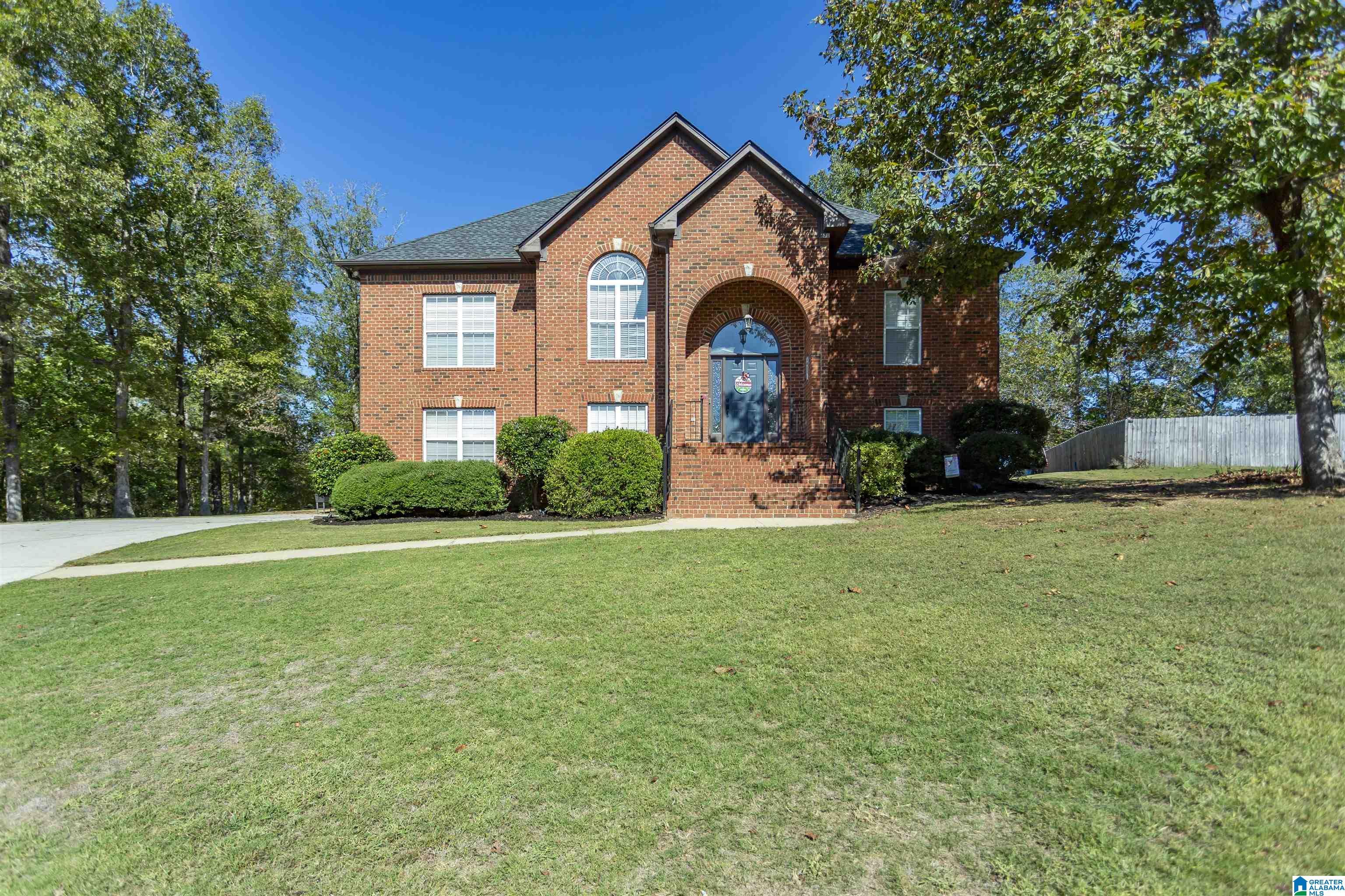 671 LONGWOOD PLACE
