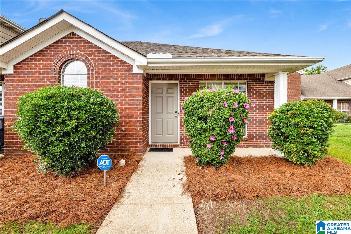 513 WATERFORD LAKE CIRCLE