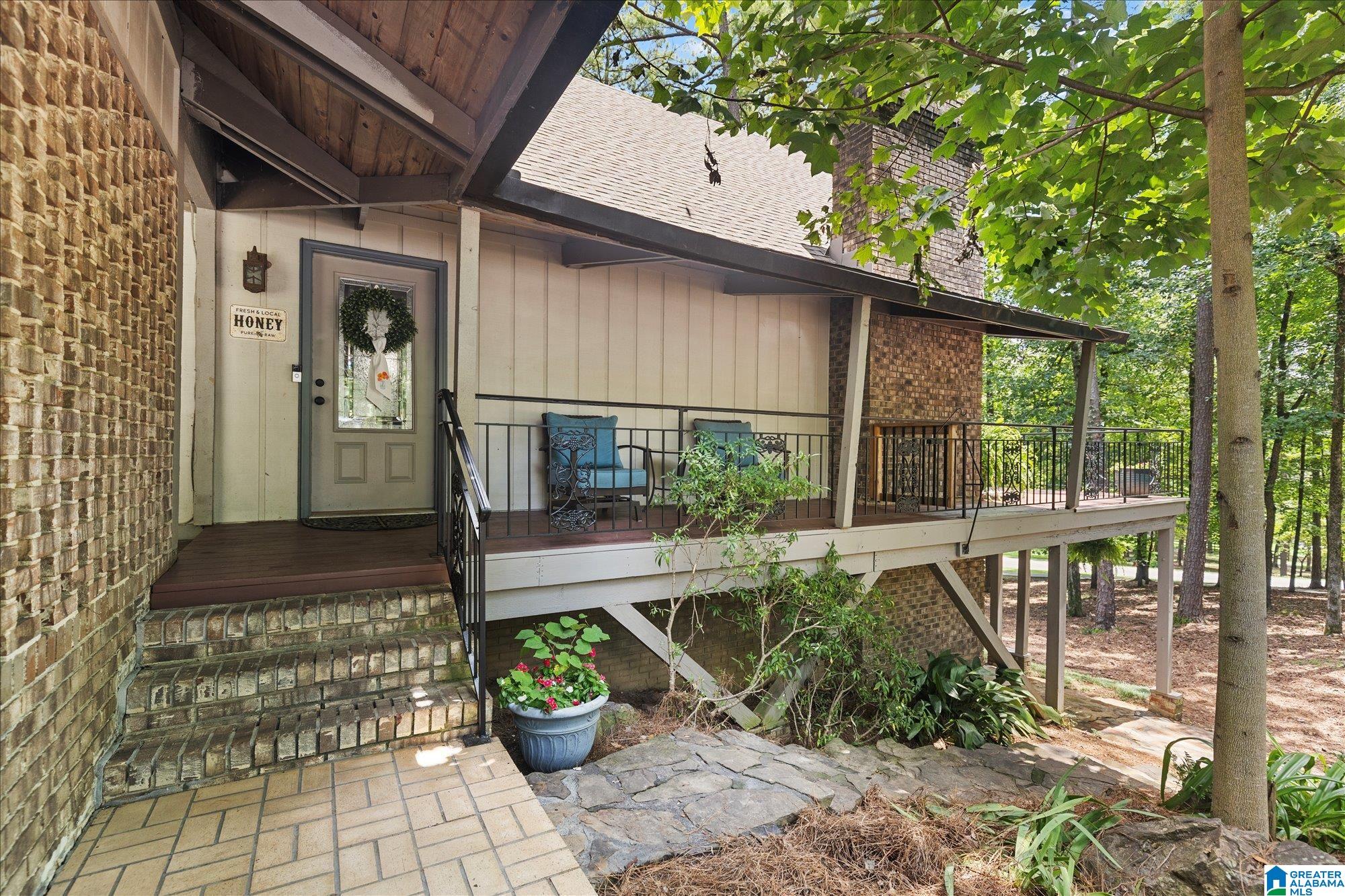 1421 INDIAN CREST DRIVE