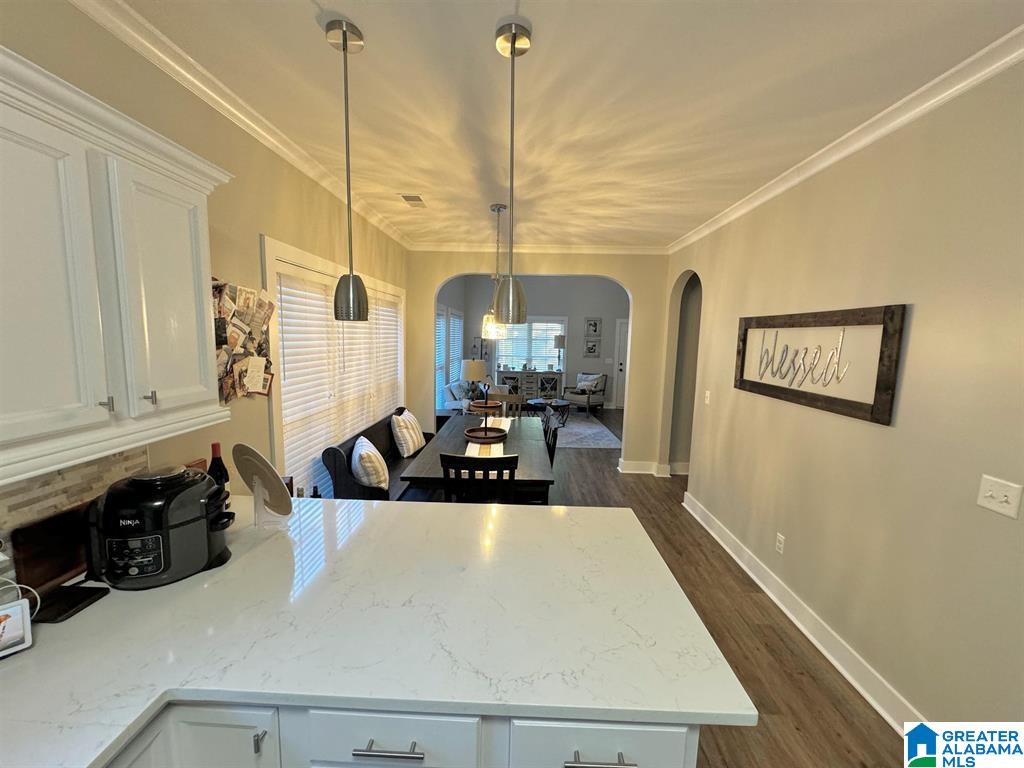 325 KINGSTON CIRCLE