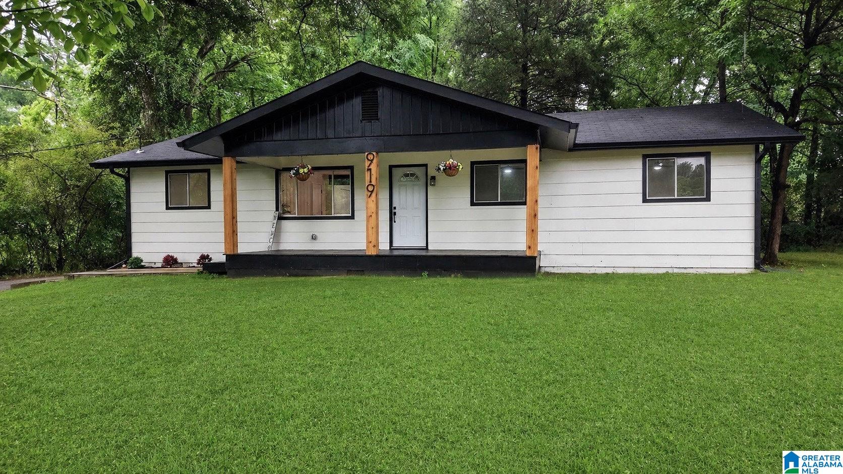 Photo 1 of 32 — 919 SW 3RD AVENUE SW, ALABASTER, AL 35007