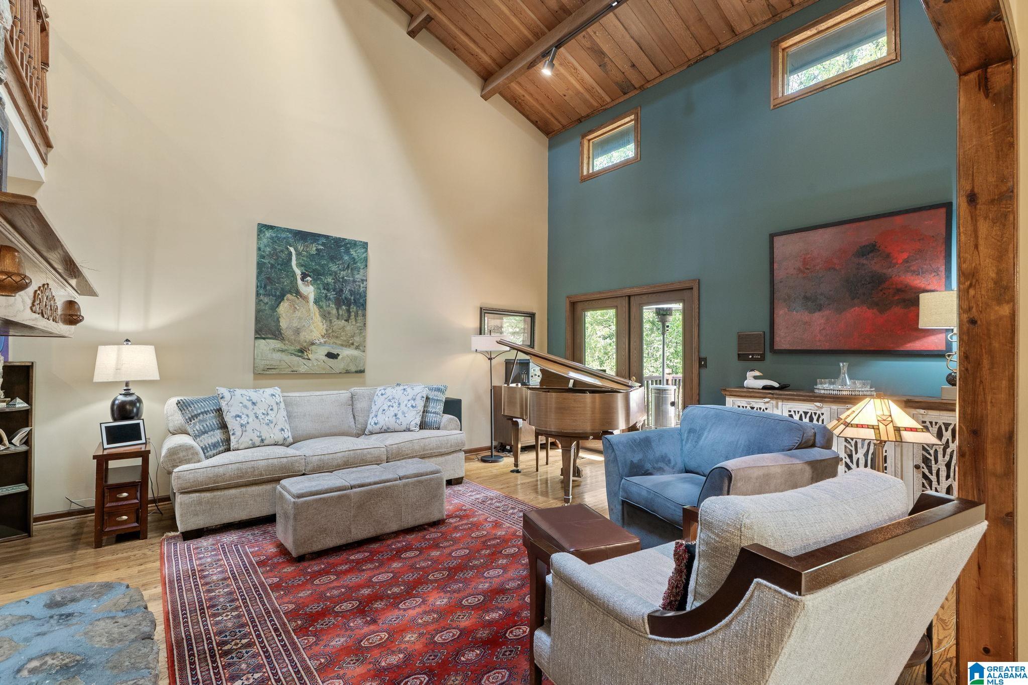 2430 MONTE VISTA DRIVE