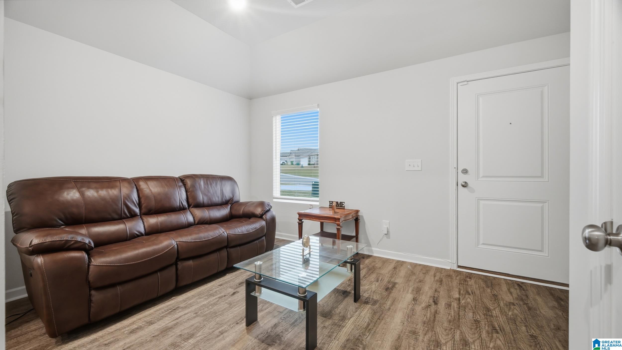2130 W W MIDDLEBROOKE CROSSING
