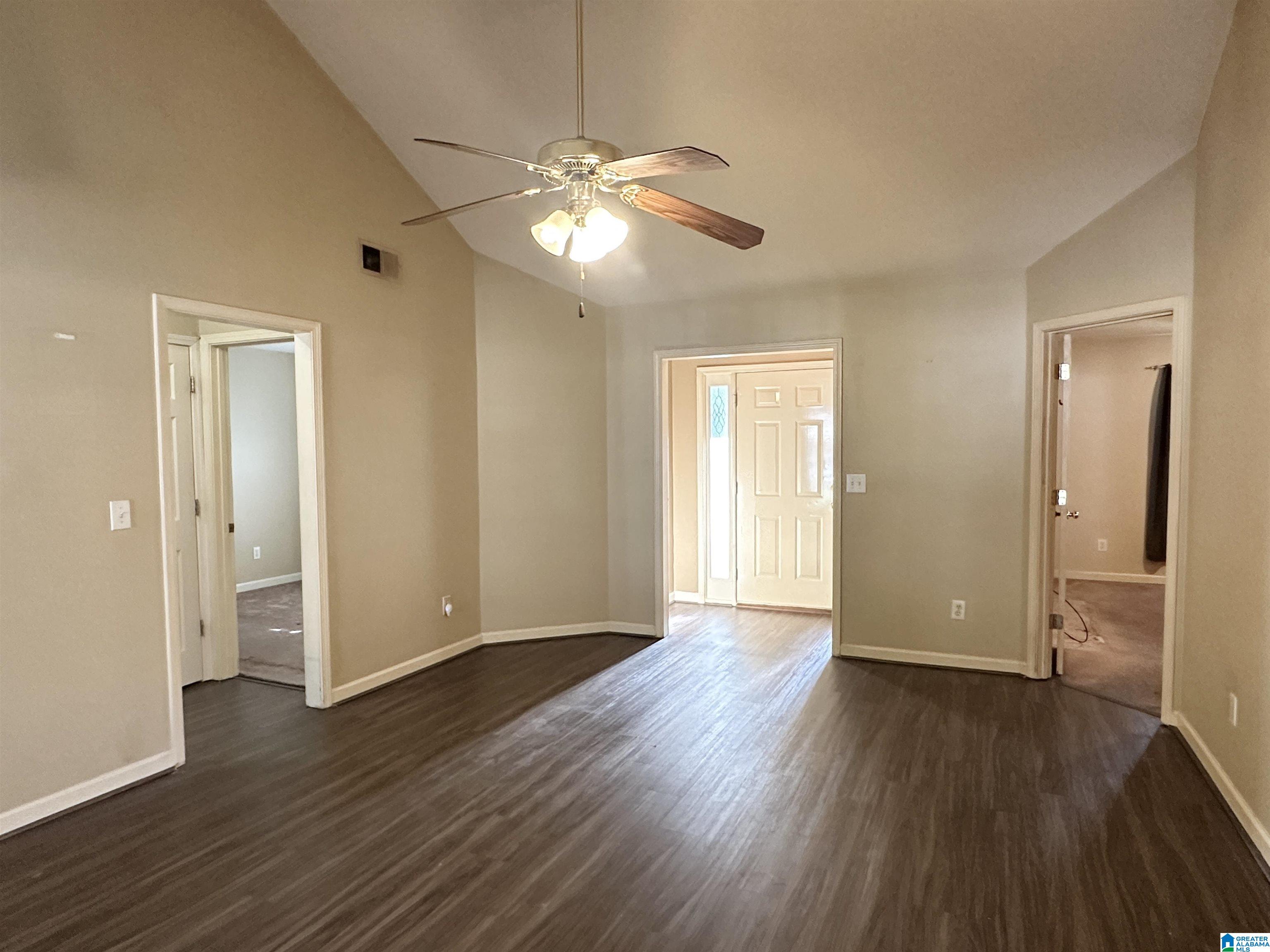 211 BROOKHOLLOW DRIVE