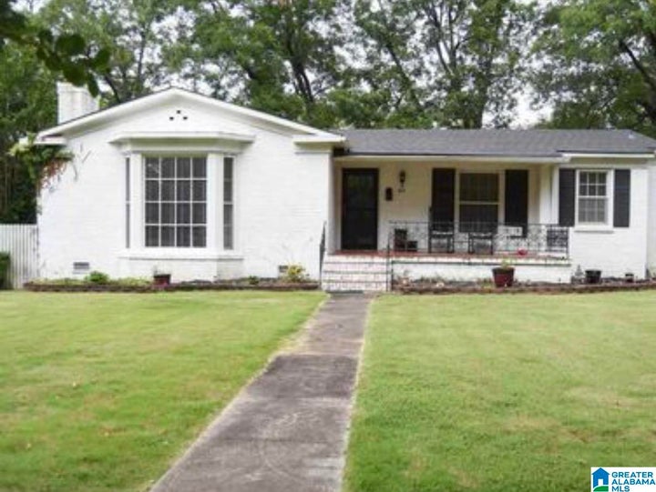613 CHAFFEE STREET, TALLADEGA, AL 35160