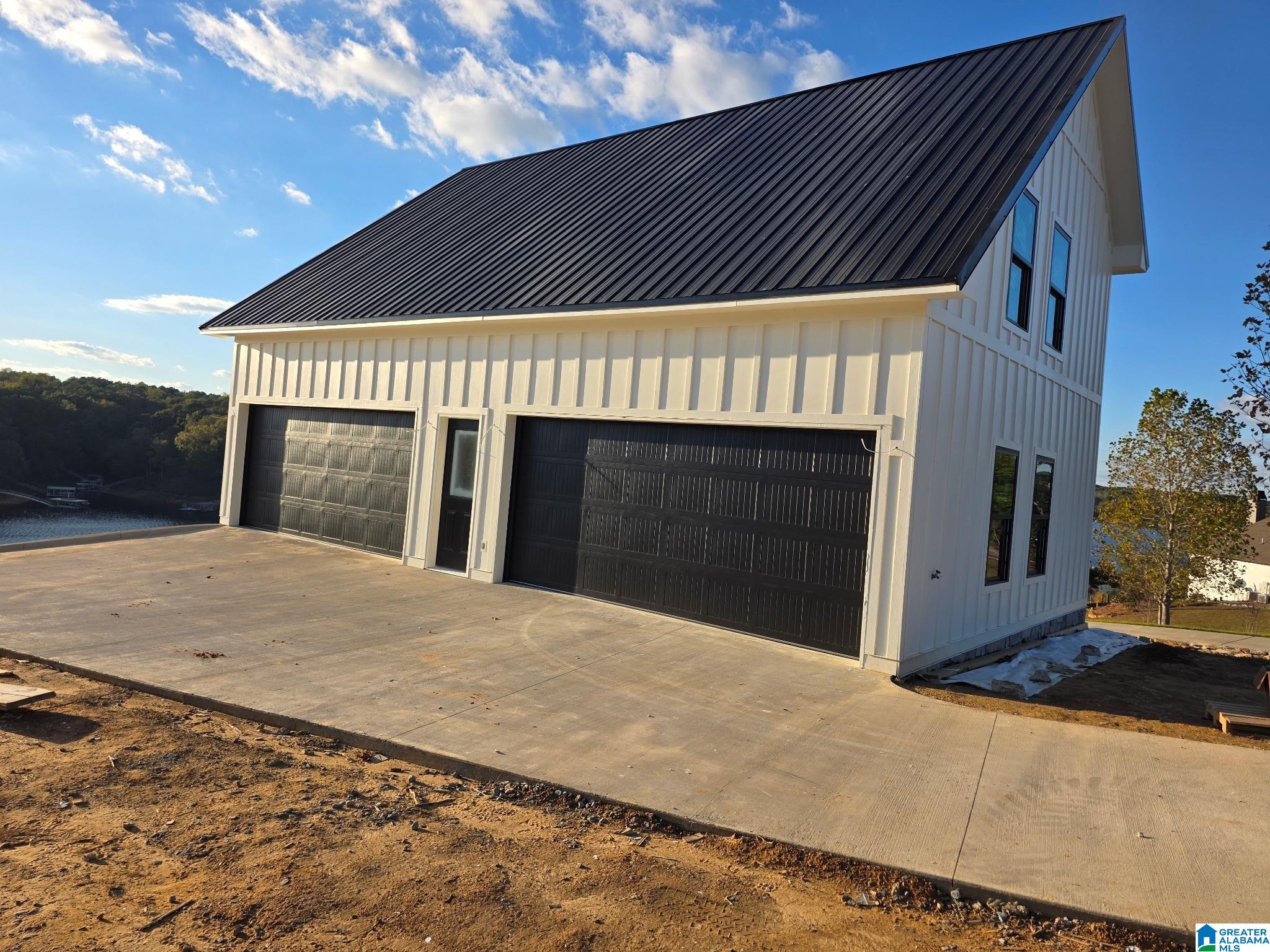 35 COUNTY ROAD 2104