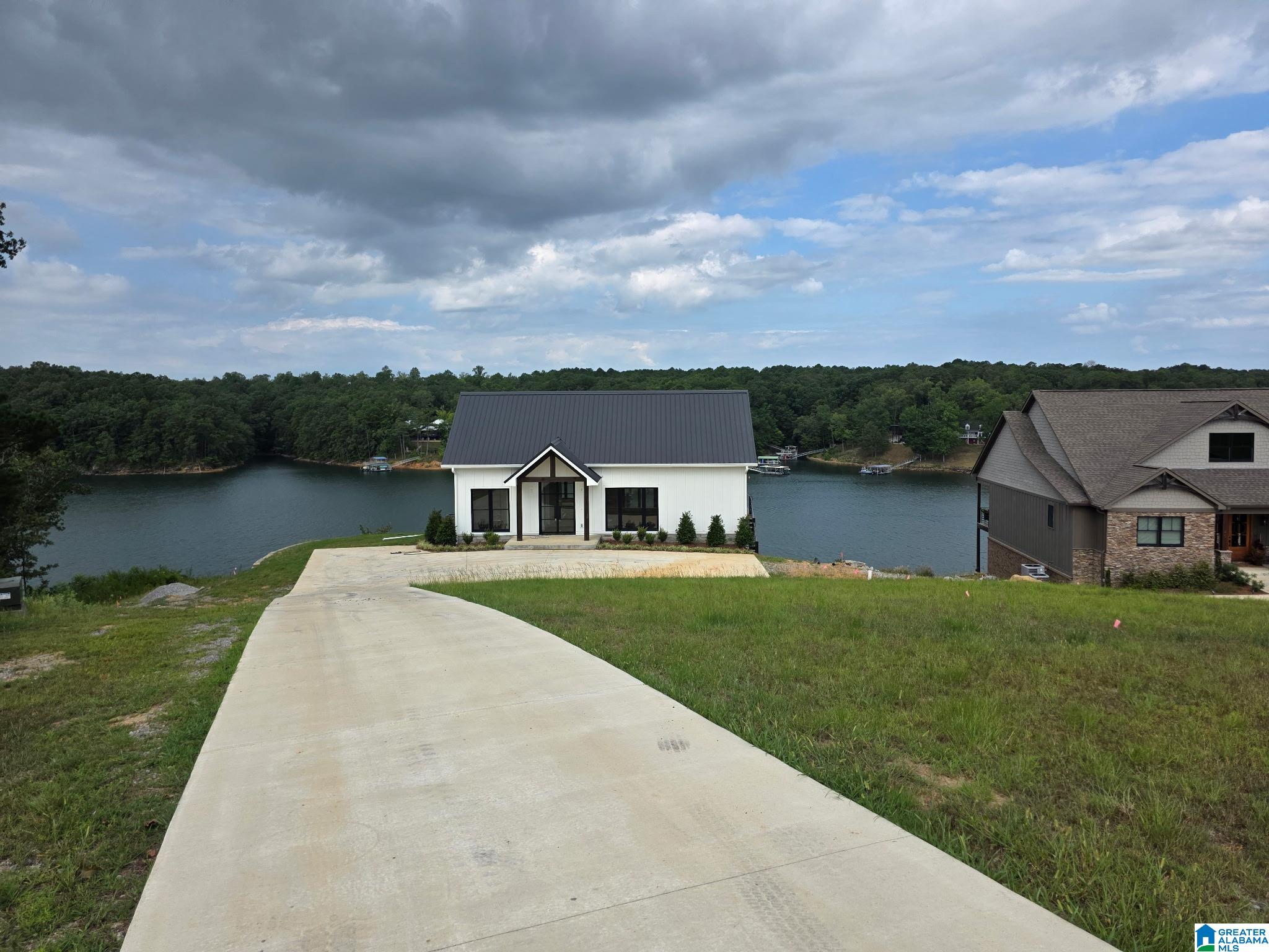 35 COUNTY ROAD 2104
