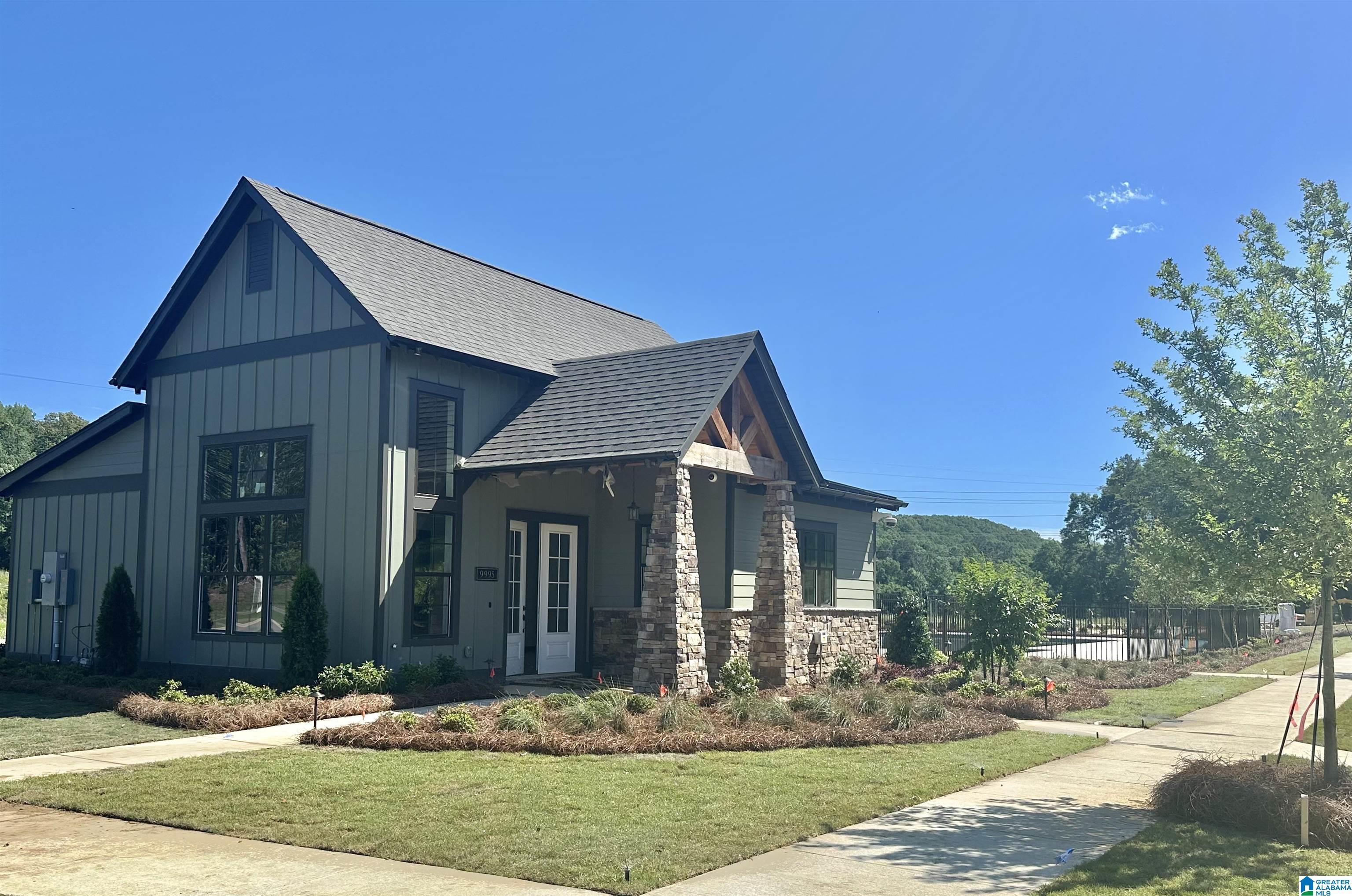 2073 WOHALI DRIVE