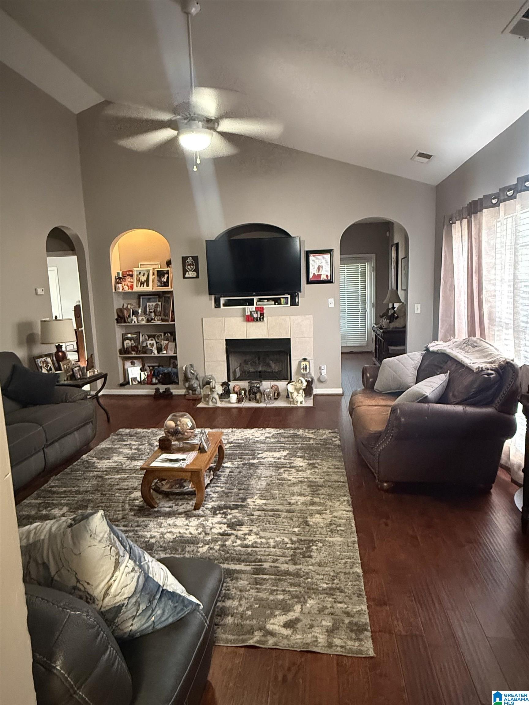 4821 LONGMEADOW LANE