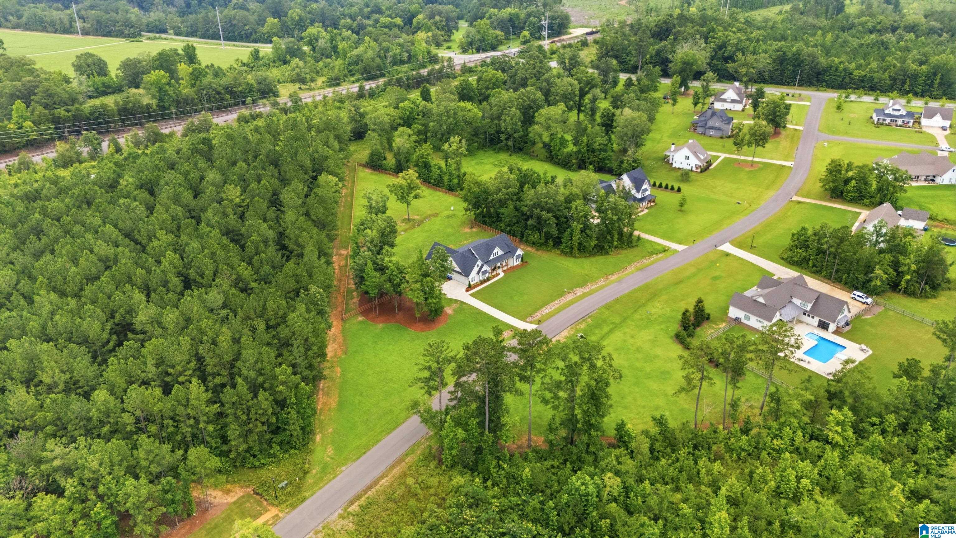 200 STONEWOOD TRAIL