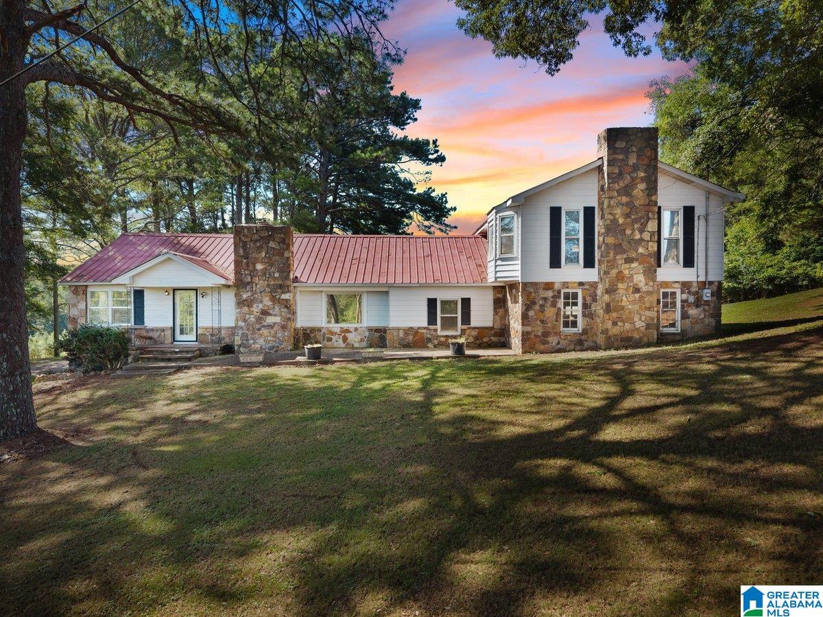 1120 VALLEY ROAD