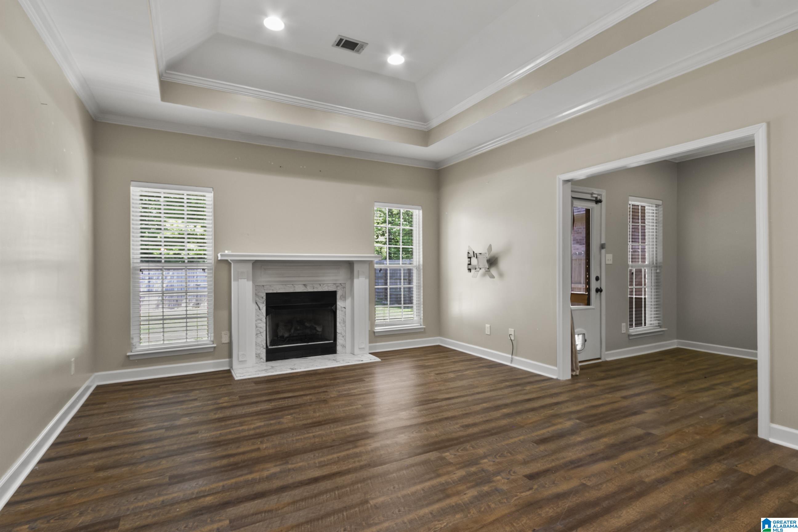 4542 RIVERBIRCH CIRCLE