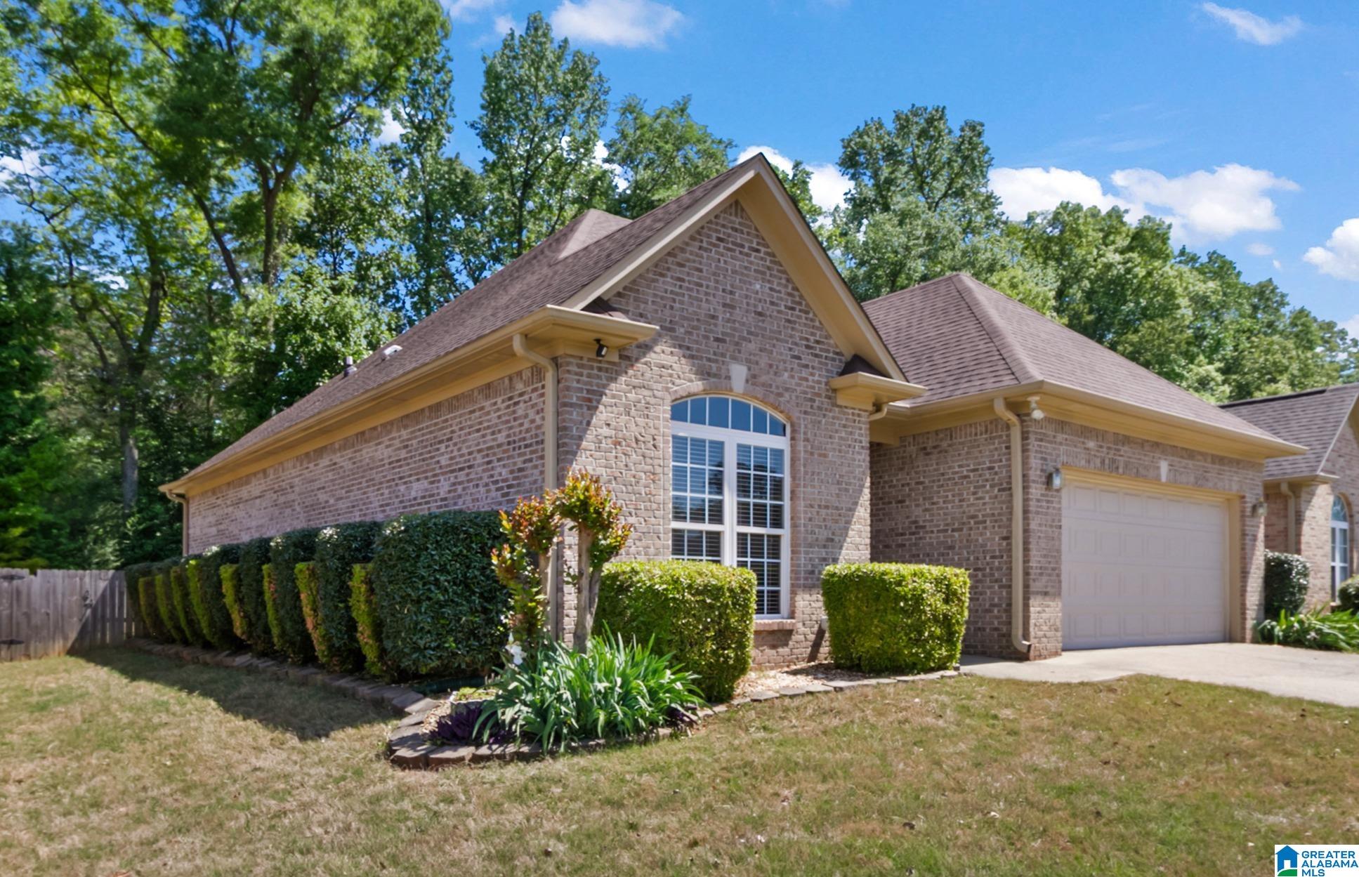 4542 RIVERBIRCH CIRCLE