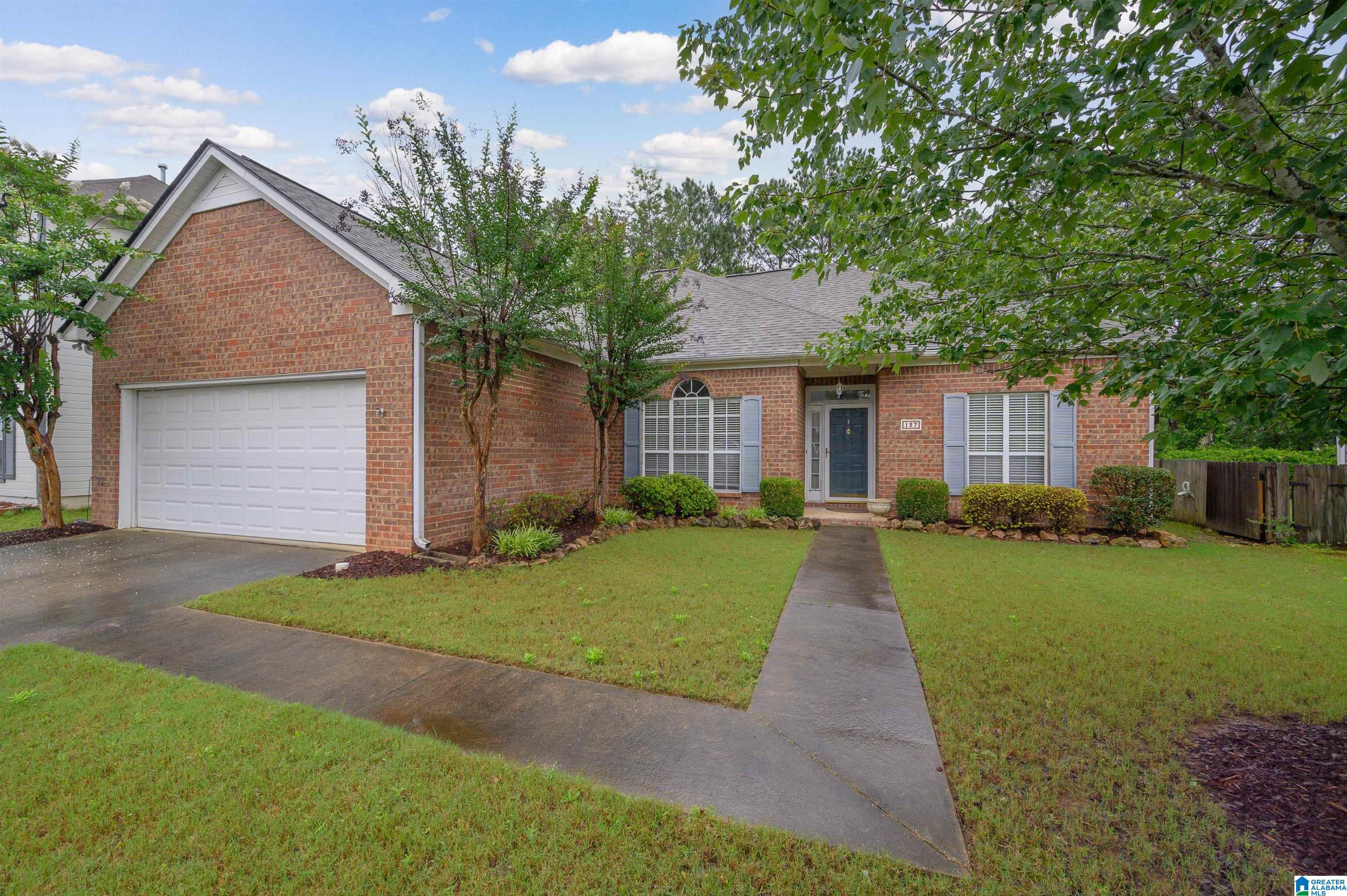 127 CRESTMONT LANE