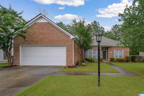 127 CRESTMONT LANE PELHAM AL 35124