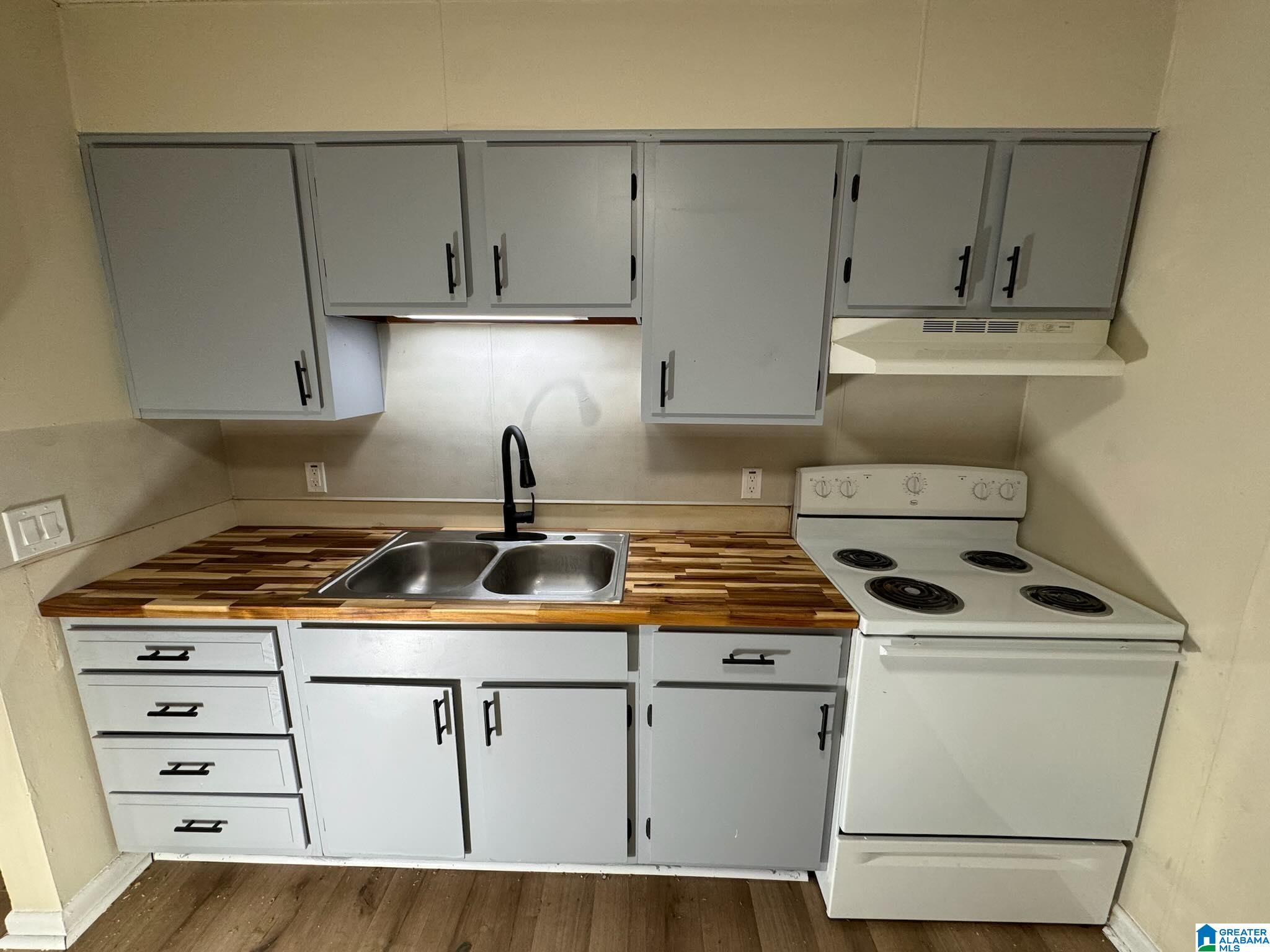 1469 PEARSON AVENUE SW