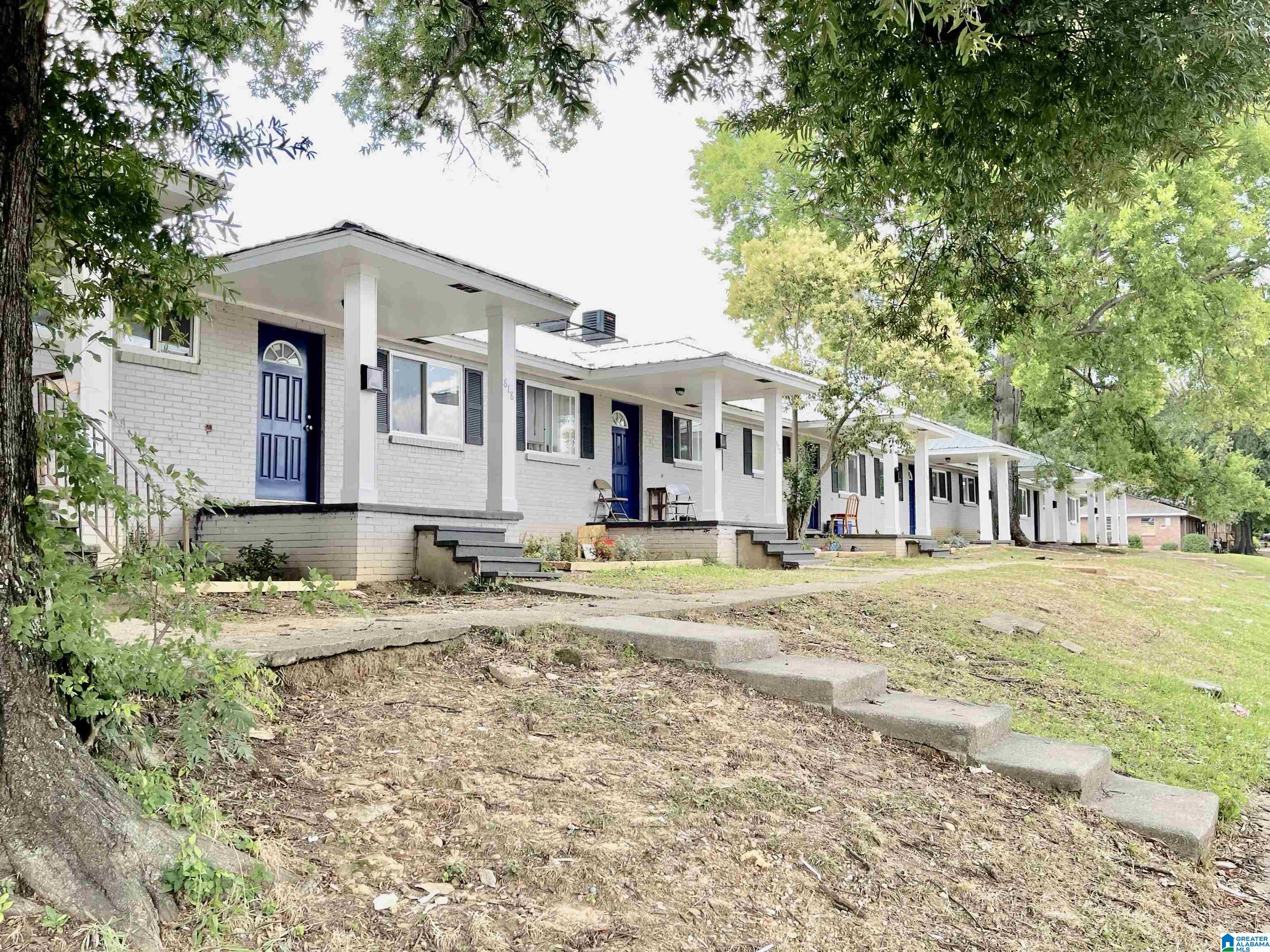 826 1ST STREET W