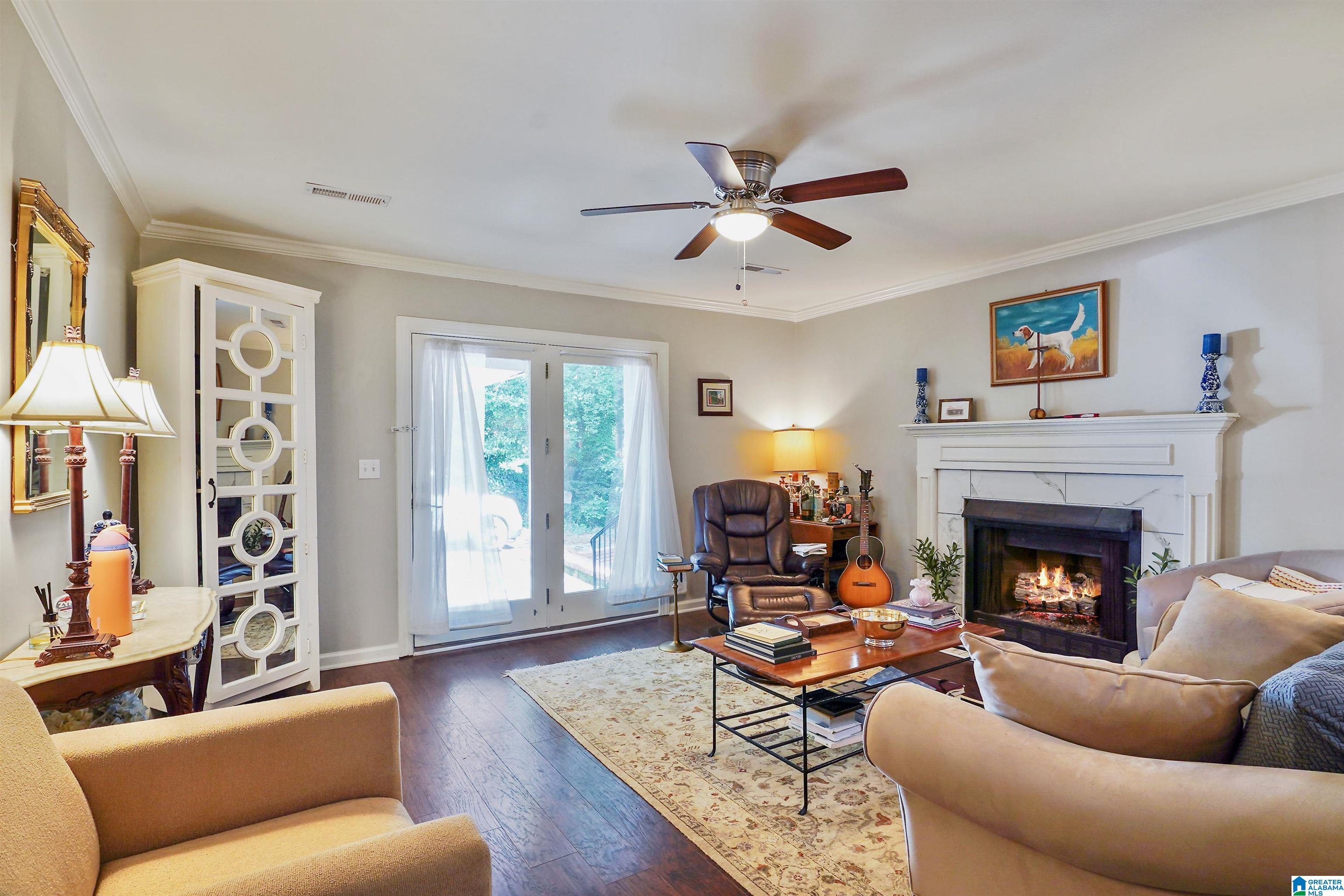 739 COLUMBIANA ROAD