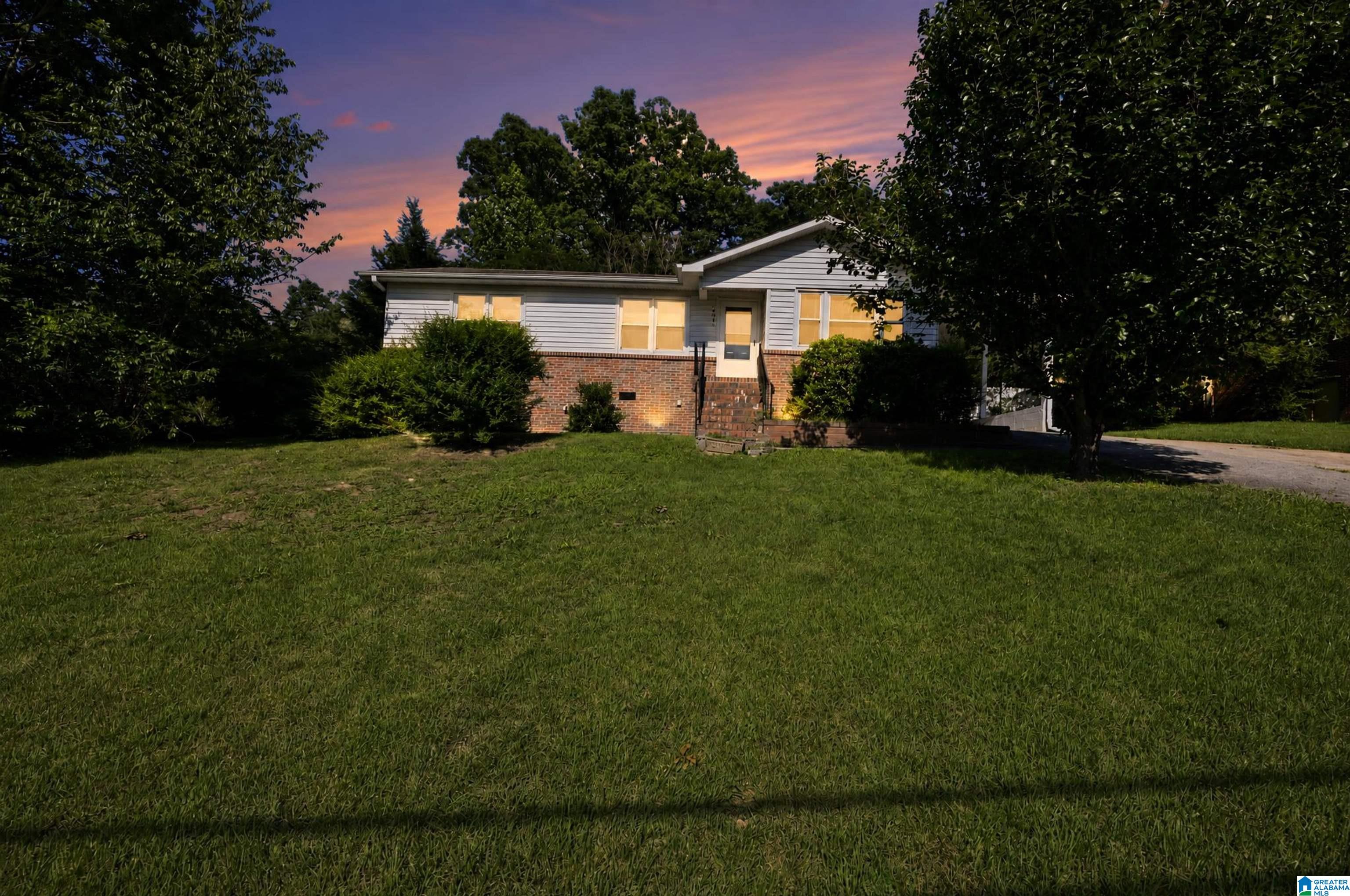 Photo 1 of 32 — 2221 3RD STREET NW, CENTER POINT, AL 35215