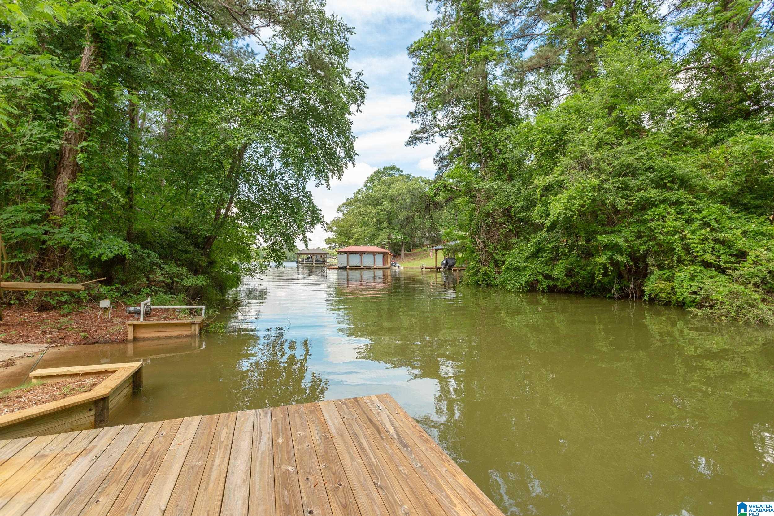 215 DAVIS ACRES DRIVE